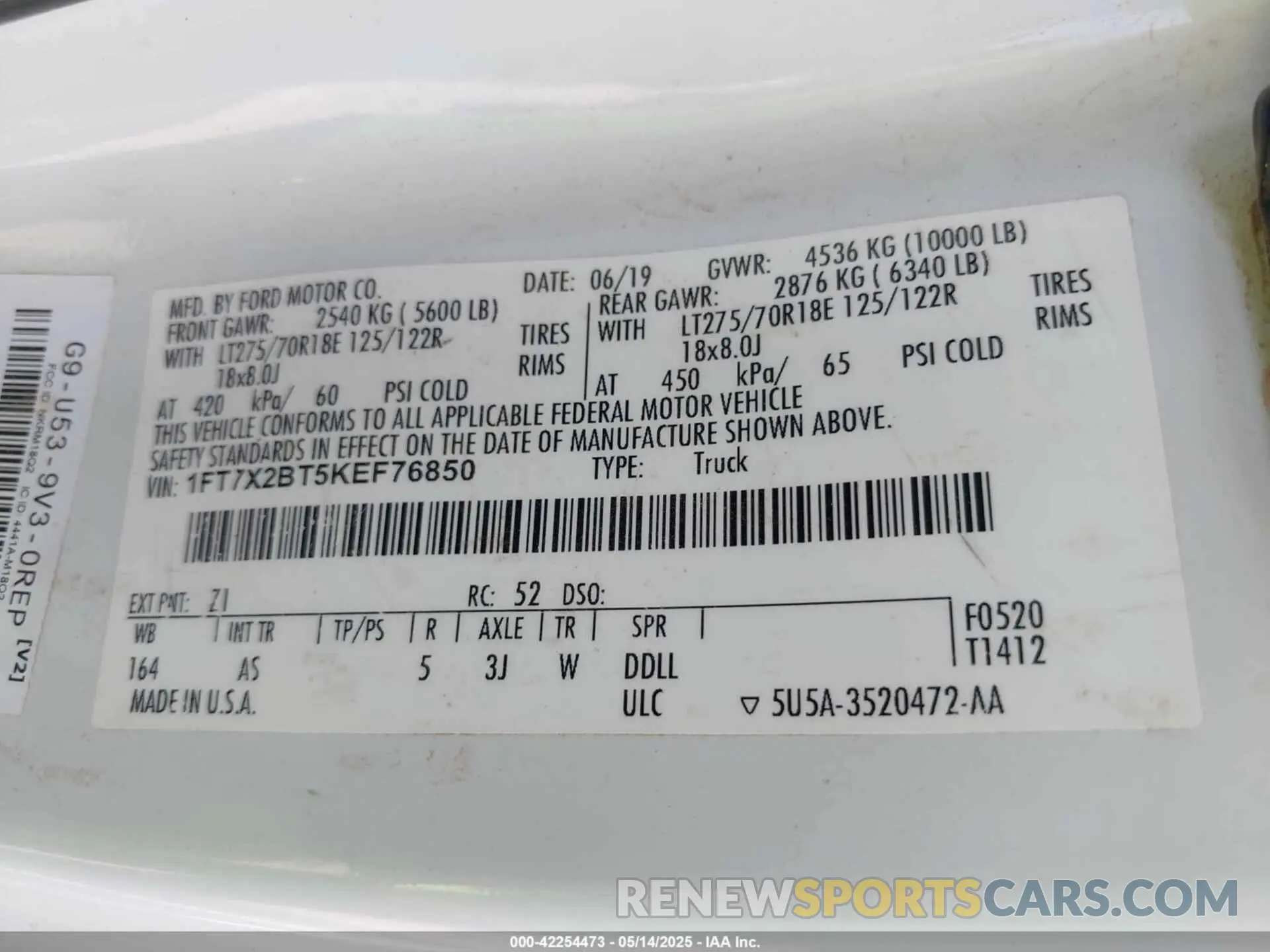 9 Photograph of a damaged car 1FT7X2BT5KEF76850 FORD F-250 2019