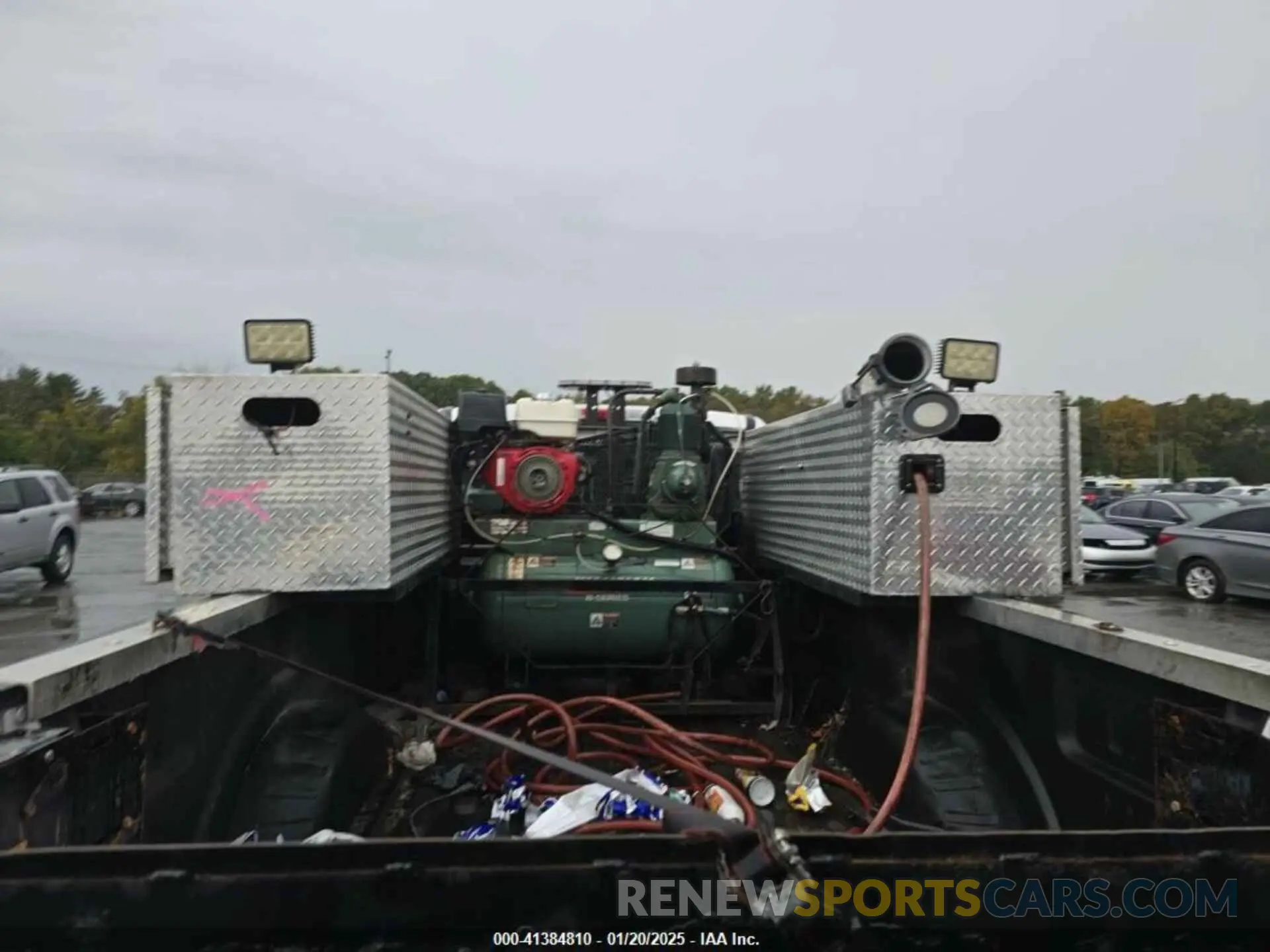 12 Photograph of a damaged car 1FTBF2A67KEG48981 FORD F-250 2019