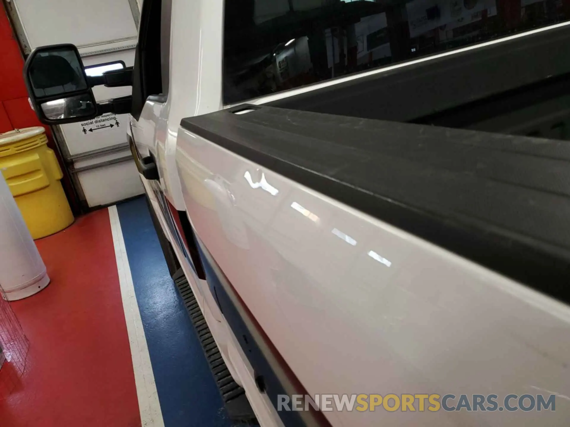 13 Photograph of a damaged car 1FTBF2B69KEF61551 FORD F-250 2019