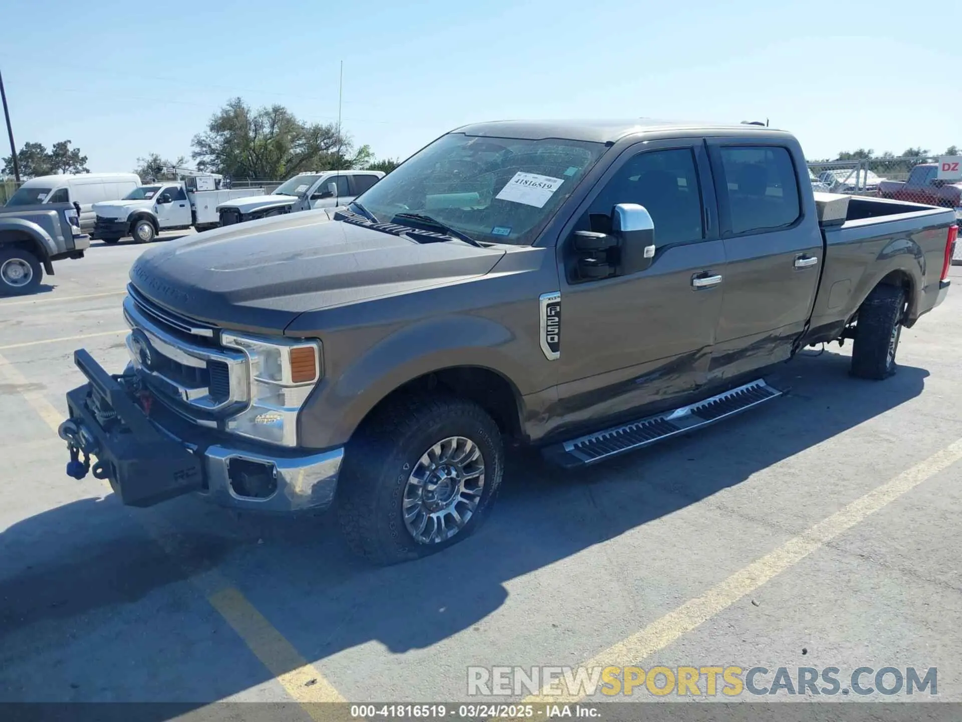 2 Фотография поврежденного автомобиля 1FT7W2B62LEE05827 FORD F-250 2020