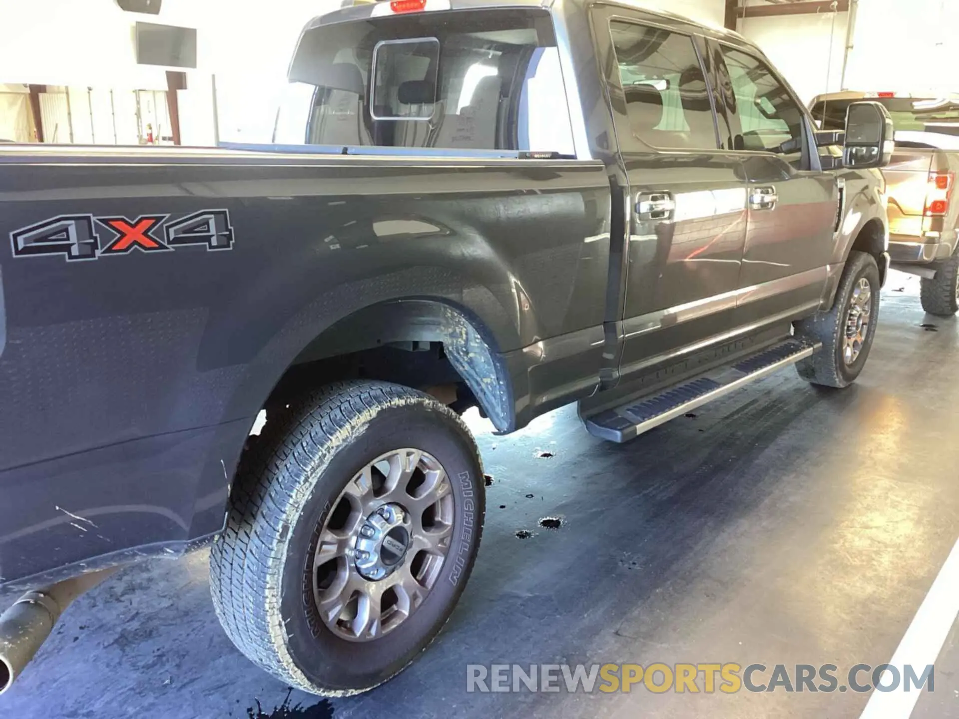 6 Photograph of a damaged car 1FT7W2B66LEC31387 FORD F-250 2020