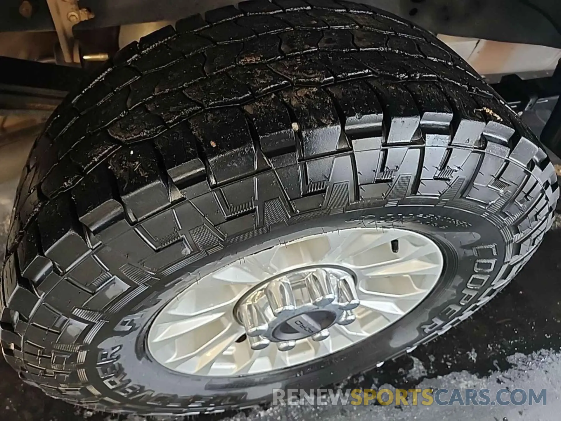 11 Photograph of a damaged car 1FT7W2B67LED71027 FORD F-250 2020