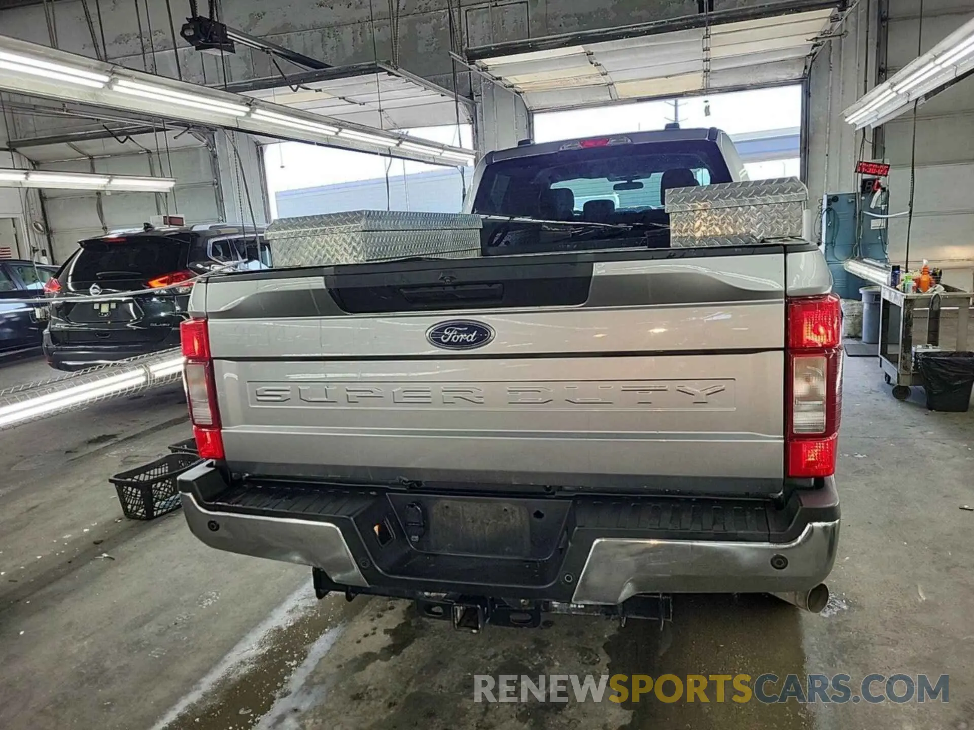 14 Photograph of a damaged car 1FT7W2B69LED71031 FORD F-250 2020