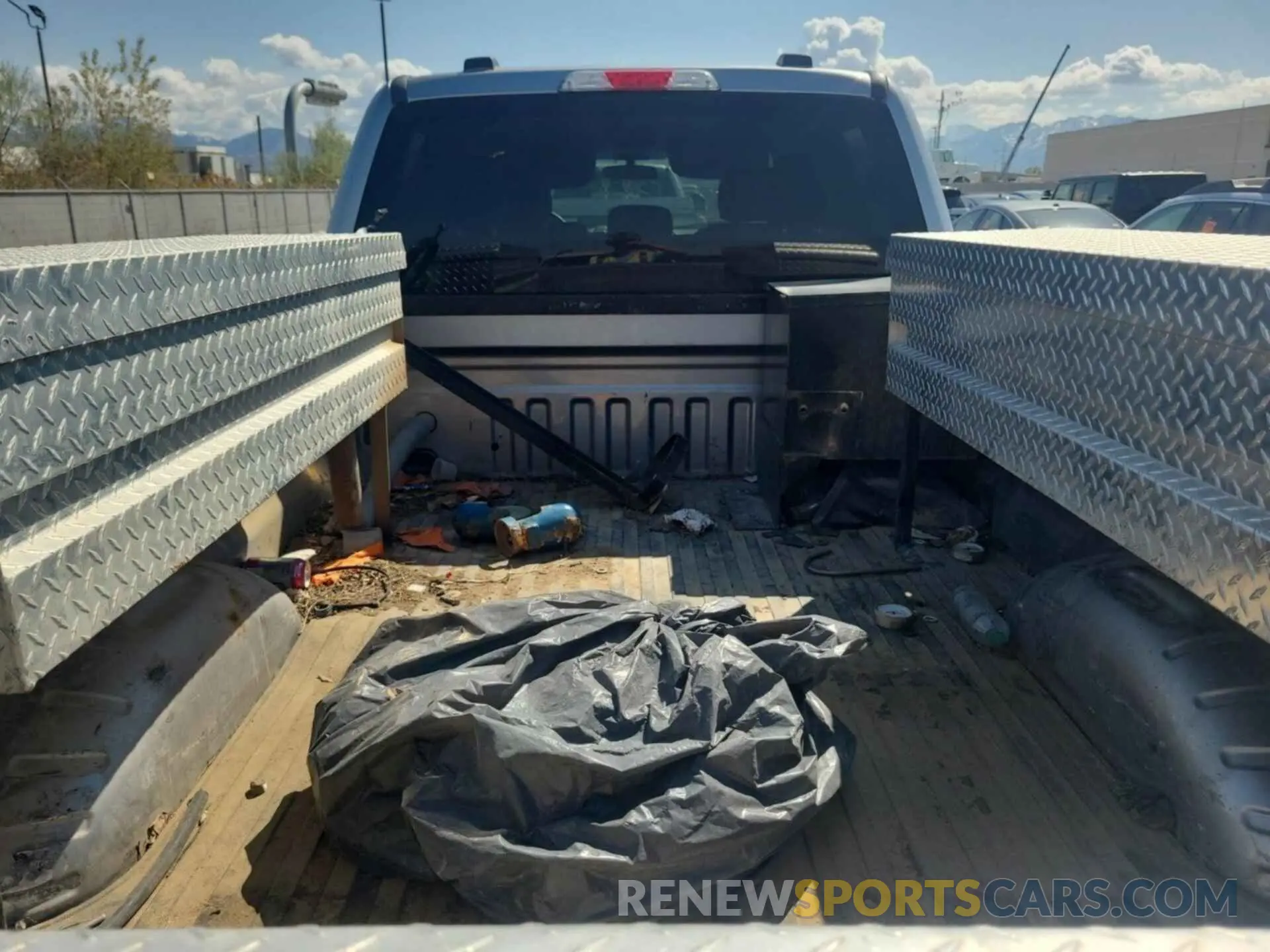 20 Photograph of a damaged car 1FT7W2B69LED71031 FORD F-250 2020