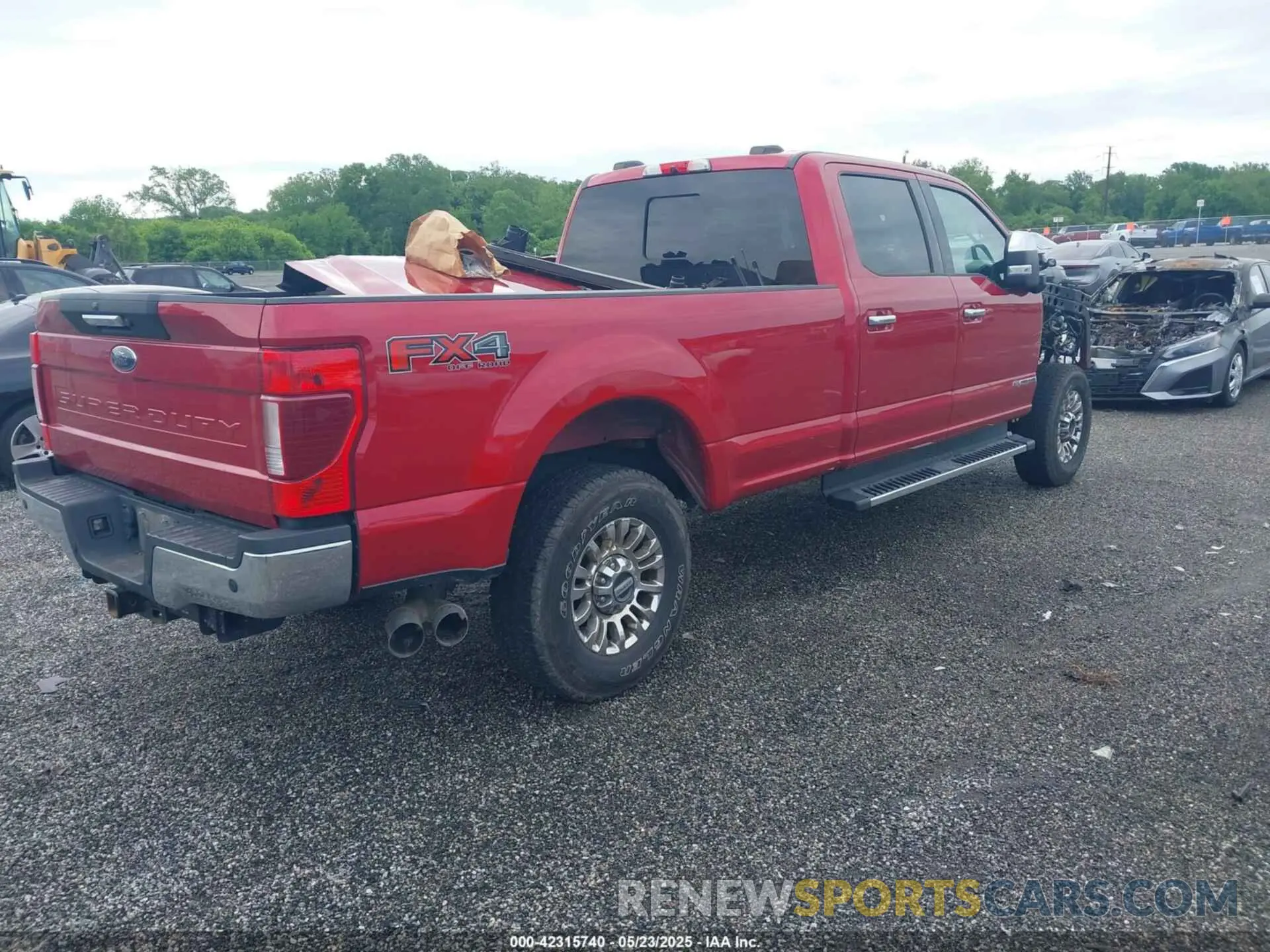 4 Photograph of a damaged car 1FT7W2BT0LEE82850 FORD F-250 2020