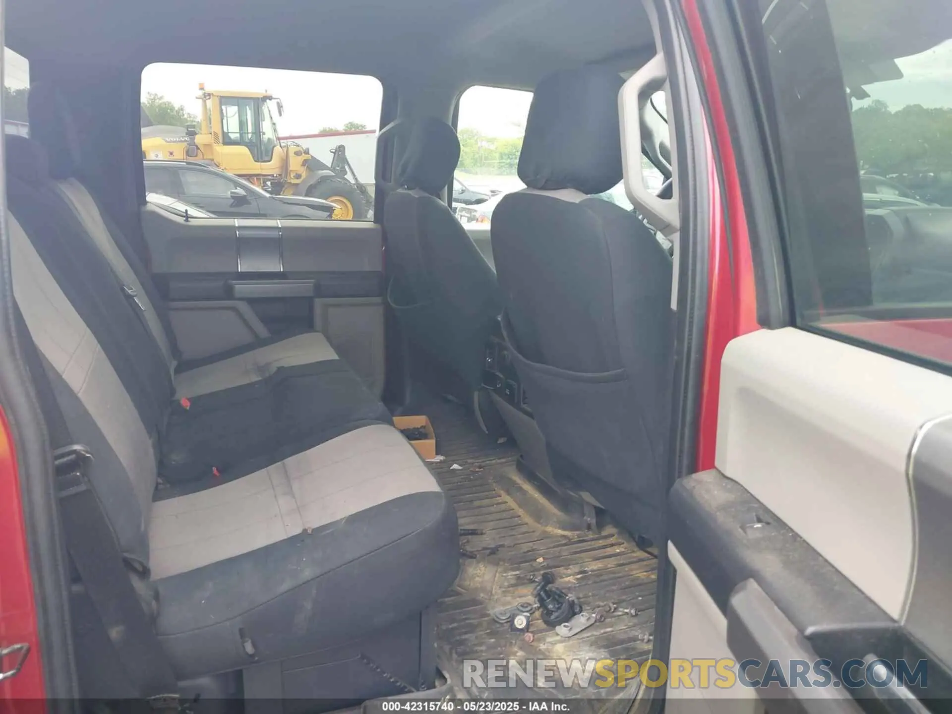 8 Photograph of a damaged car 1FT7W2BT0LEE82850 FORD F-250 2020