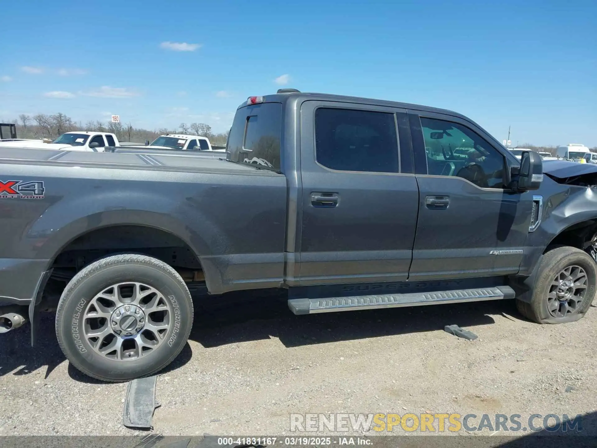 13 Фотография поврежденного автомобиля 1FT7W2BT0LEE94318 FORD F-250 2020