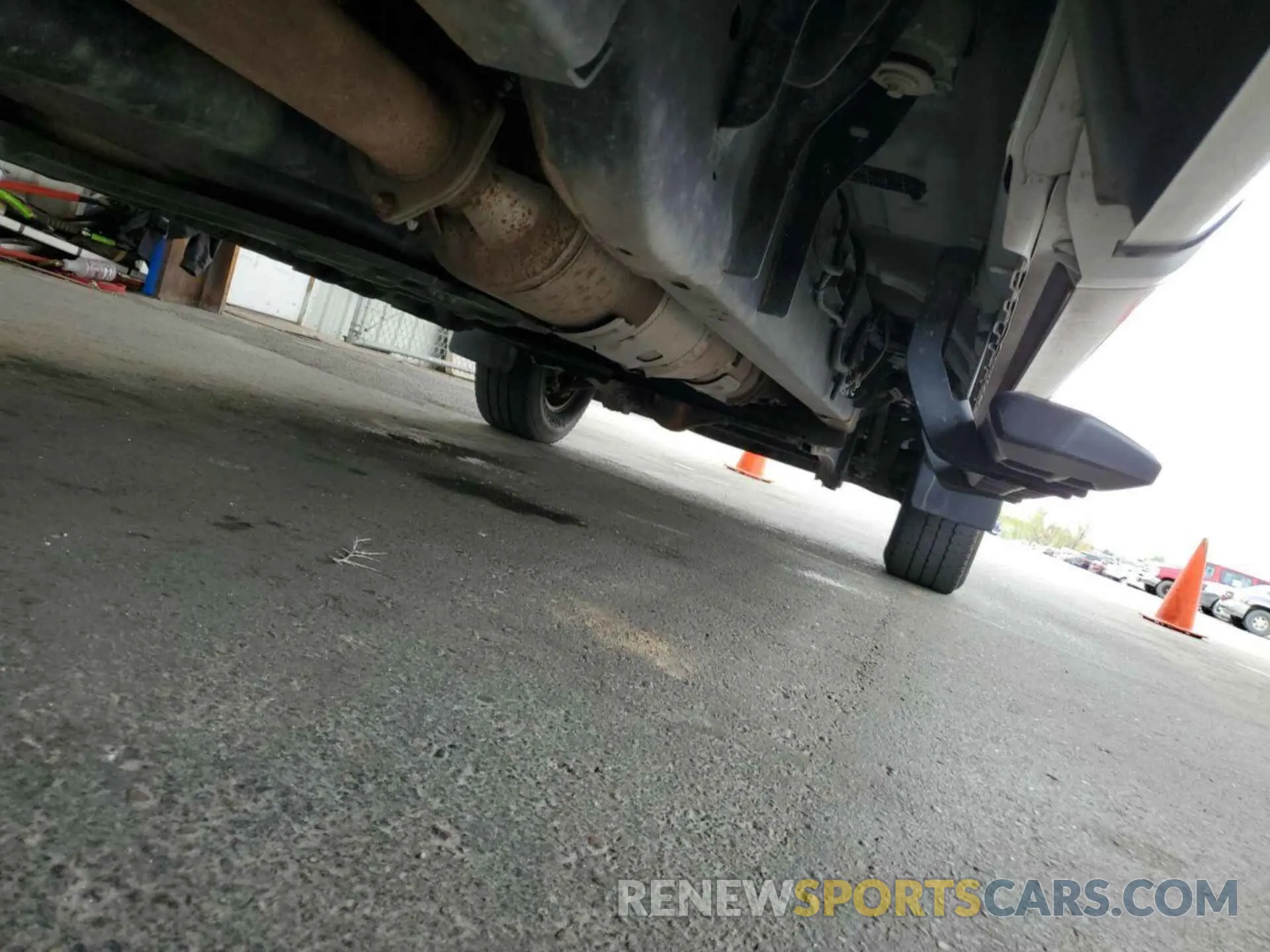 26 Photograph of a damaged car 1FT7W2BT1LEC74718 FORD F-250 2020