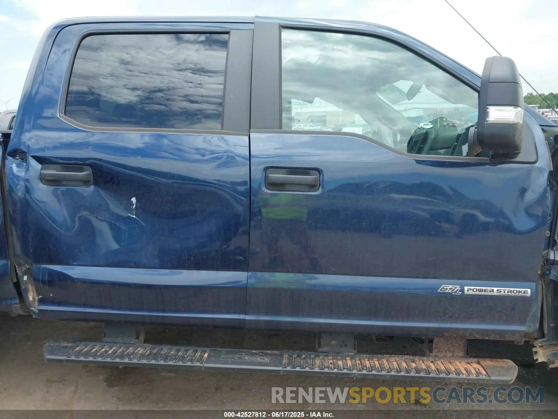 13 Photograph of a damaged car 1FT7W2BT2LED58451 FORD F-250 2020