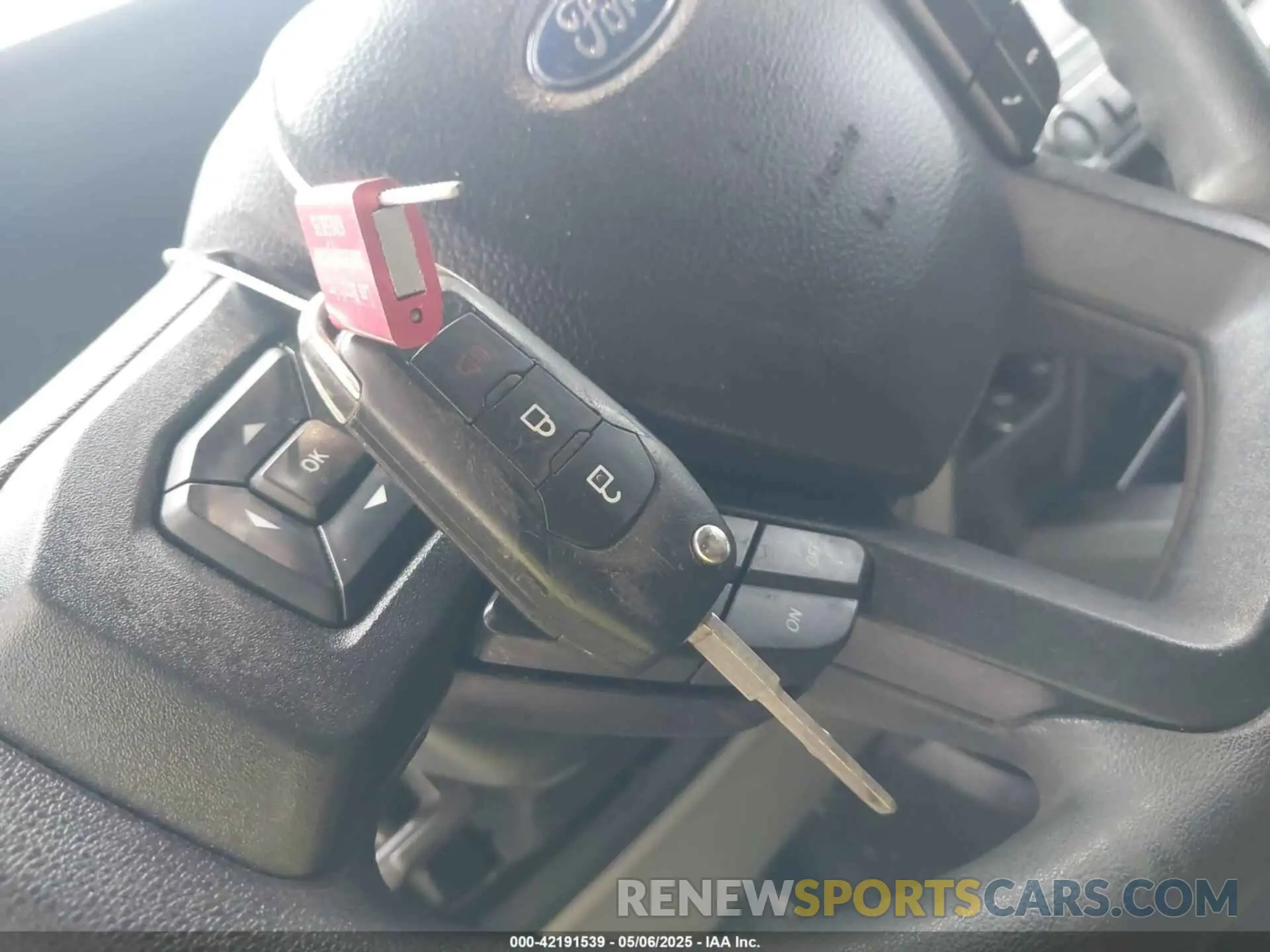 11 Photograph of a damaged car 1FT7W2BT2LED86170 FORD F-250 2020