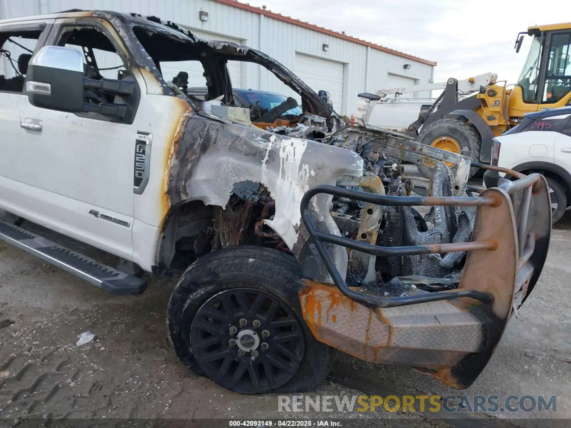 13 Photograph of a damaged car 1FT7W2BT6LEE03391 FORD F-250 2020