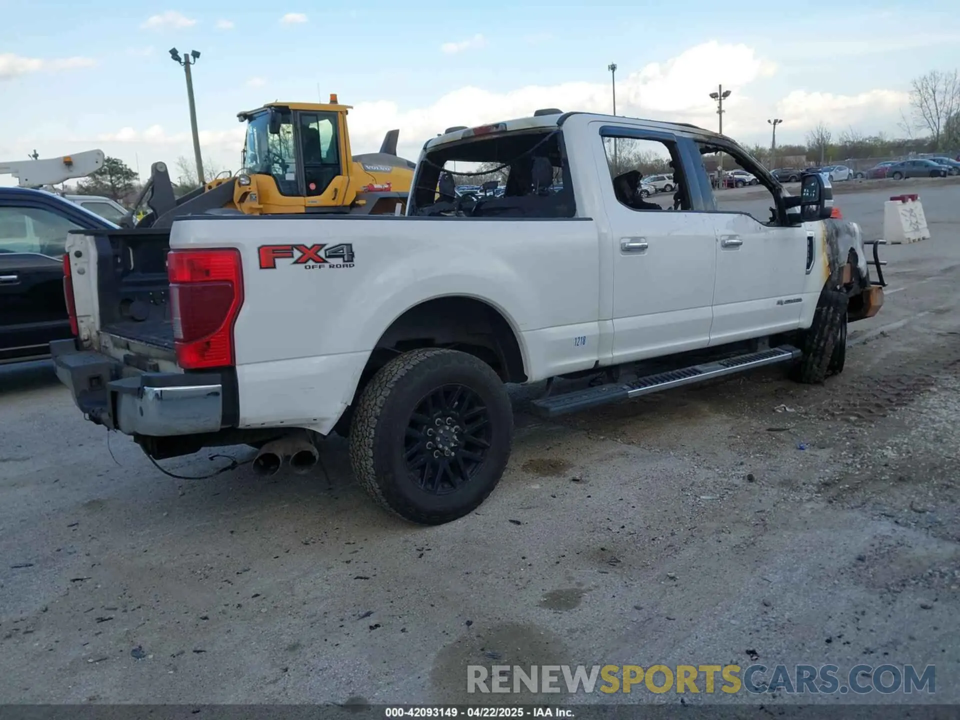 4 Photograph of a damaged car 1FT7W2BT6LEE03391 FORD F-250 2020