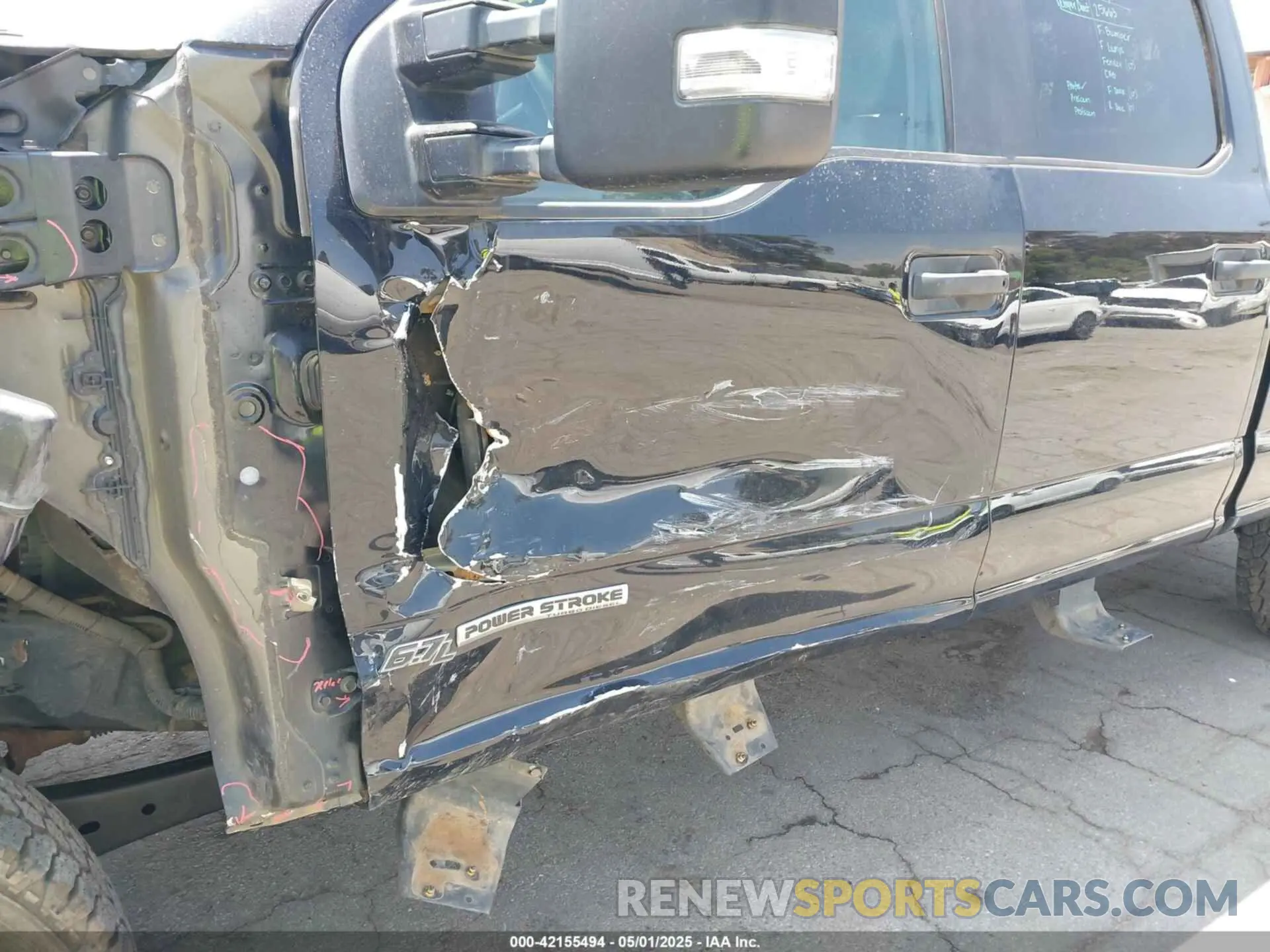 17 Photograph of a damaged car 1FT7W2BTXLEE69524 FORD F-250 2020