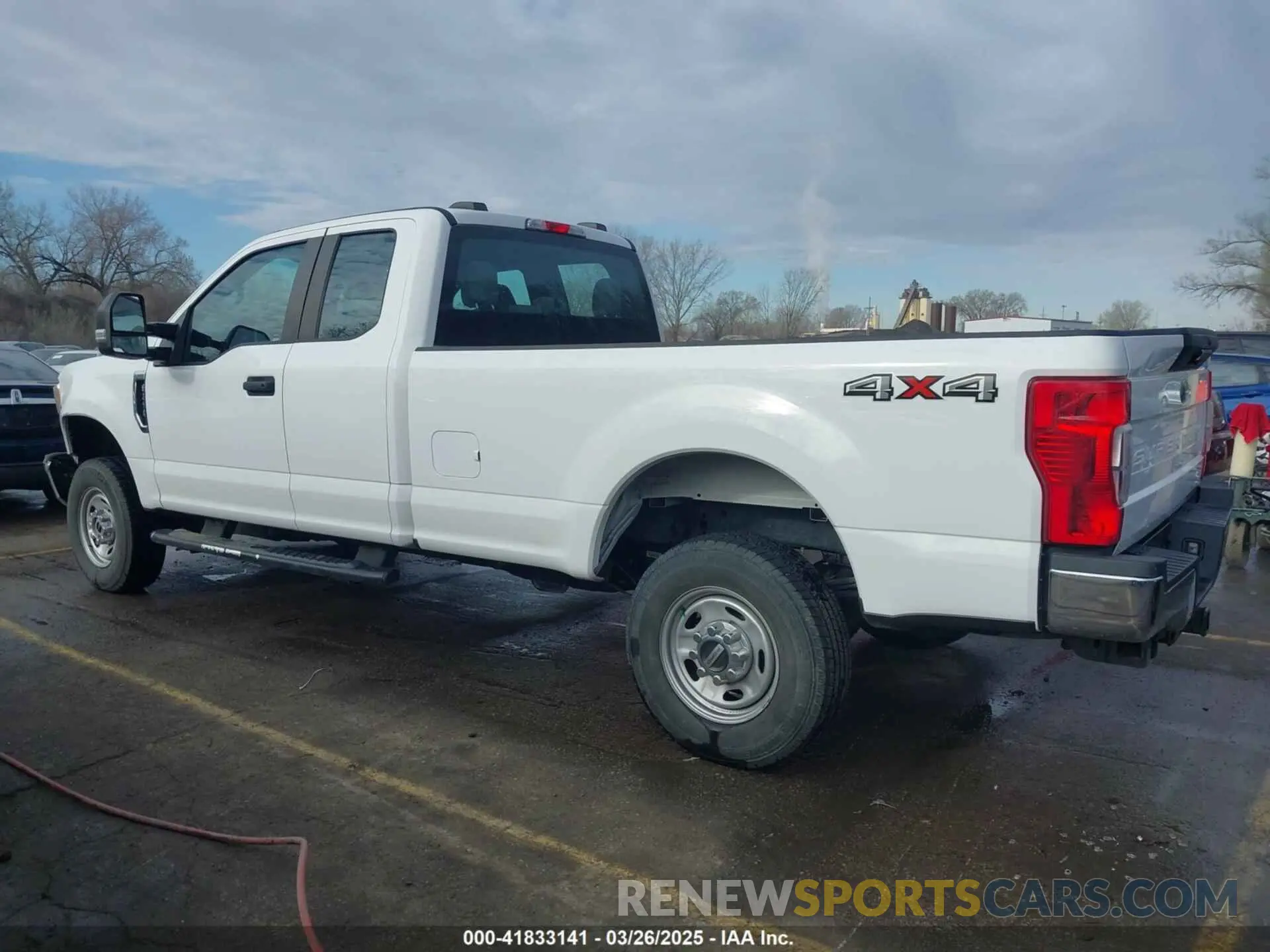 14 Photograph of a damaged car 1FT7X2BN7LED84767 FORD F-250 2020