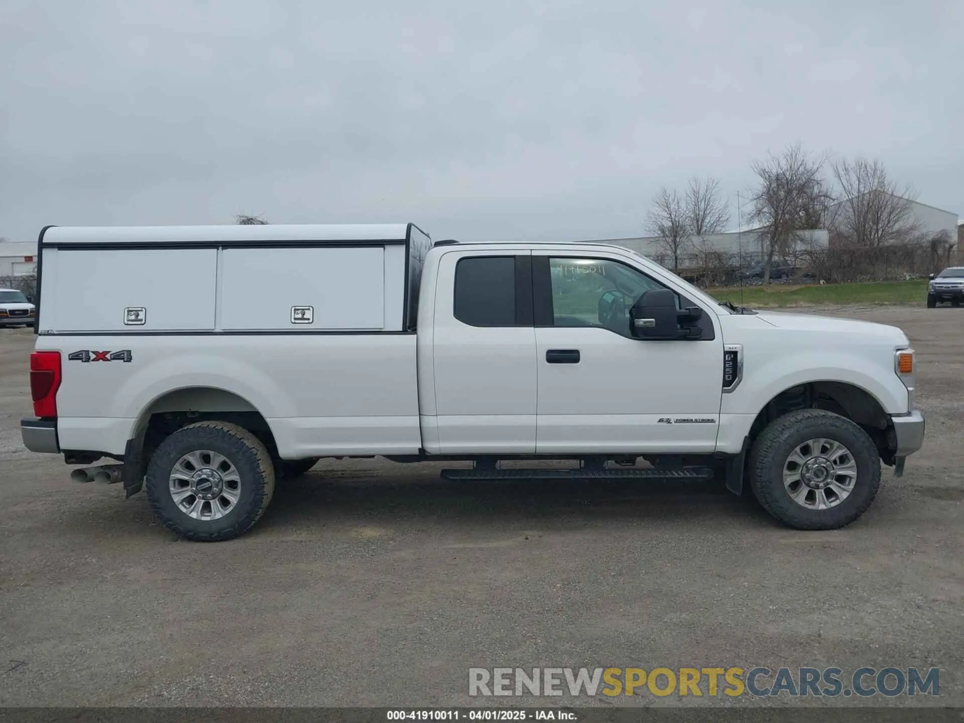 13 Photograph of a damaged car 1FT7X2BT6LED67442 FORD F-250 2020