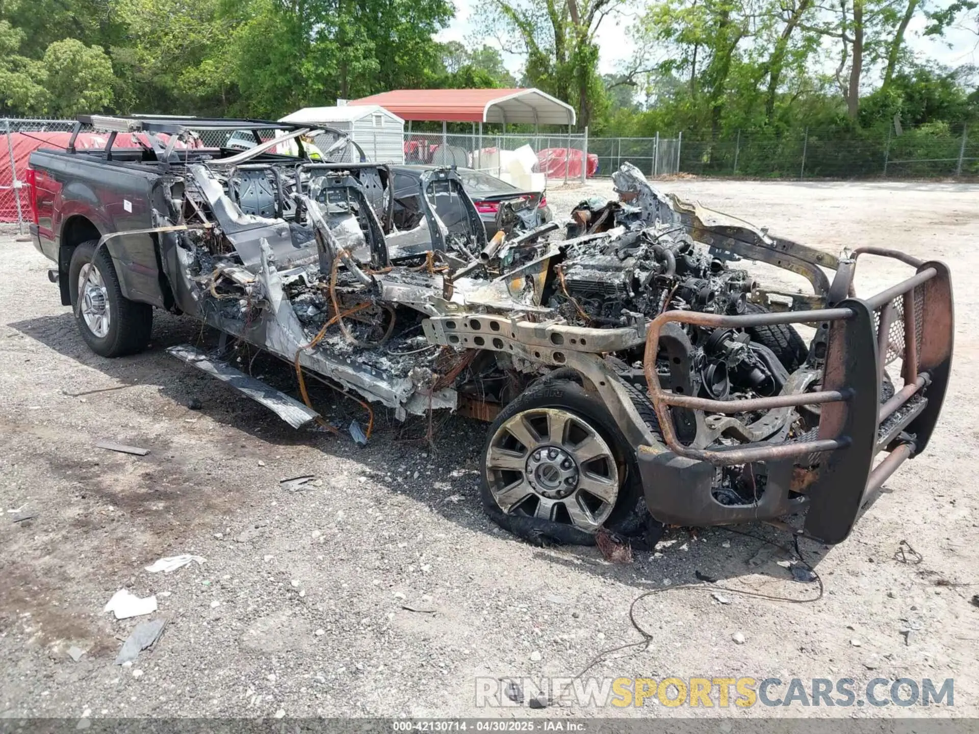 1 Photograph of a damaged car 1FT8W2BT1LEE35671 FORD F-250 2020