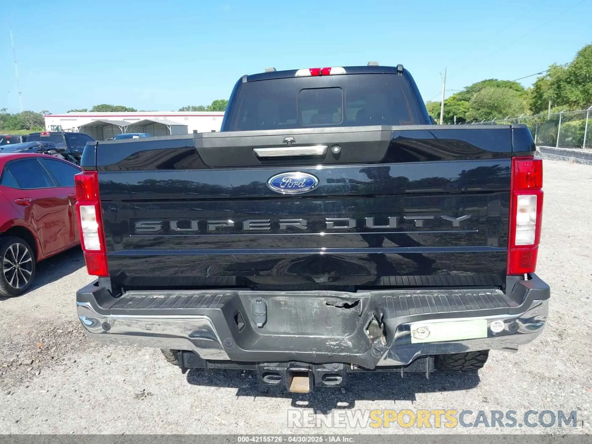 15 Photograph of a damaged car 1FT8W2BT9LEE03731 FORD F-250 2020