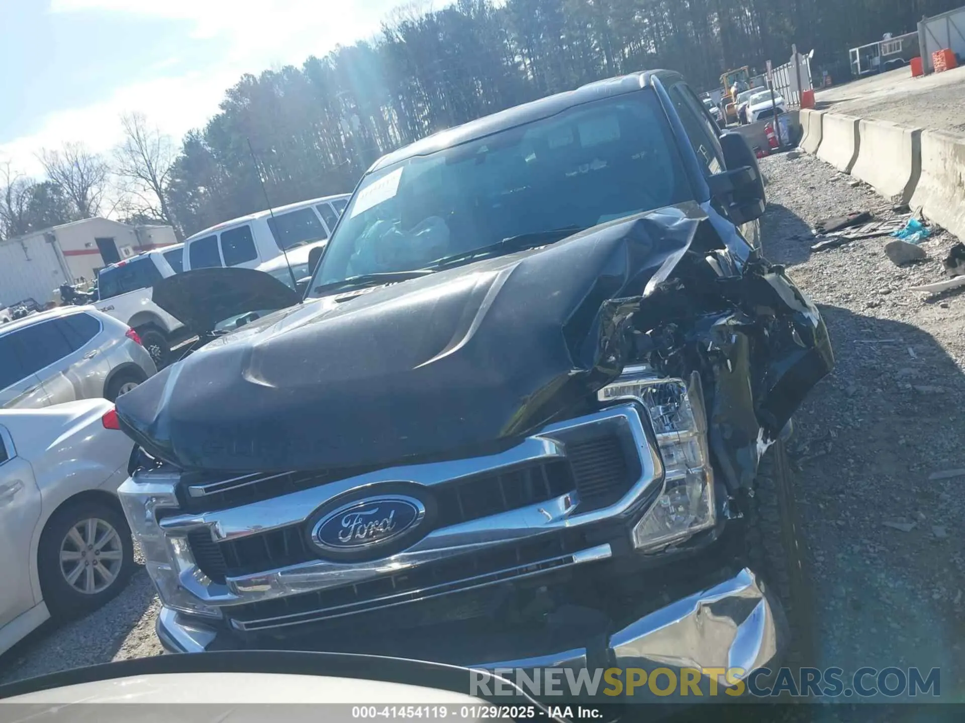 12 Photograph of a damaged car 1FT7W2B61MEE02841 FORD F-250 2021