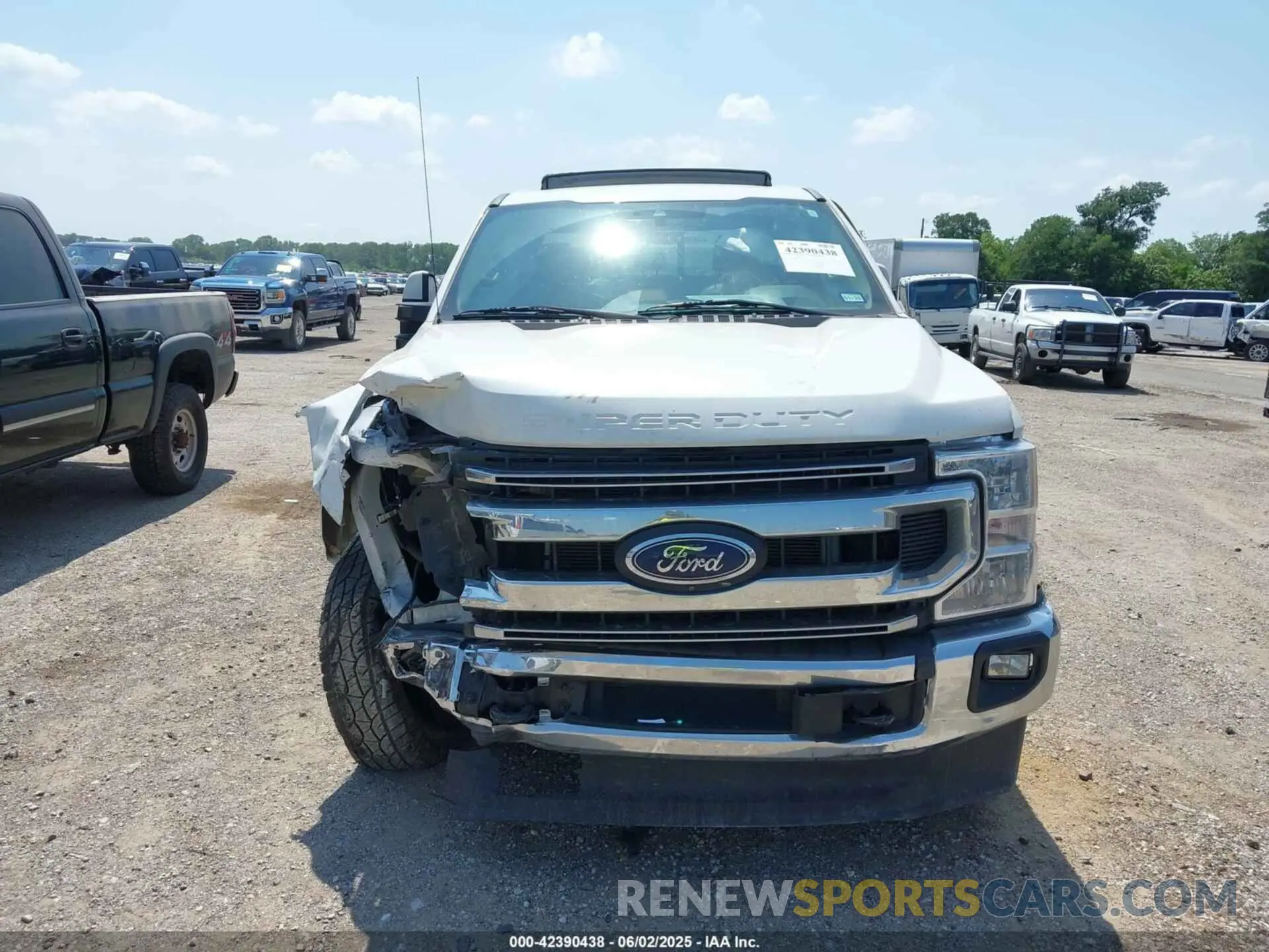 11 Photograph of a damaged car 1FT7W2BN1MEC88704 FORD F-250 2021
