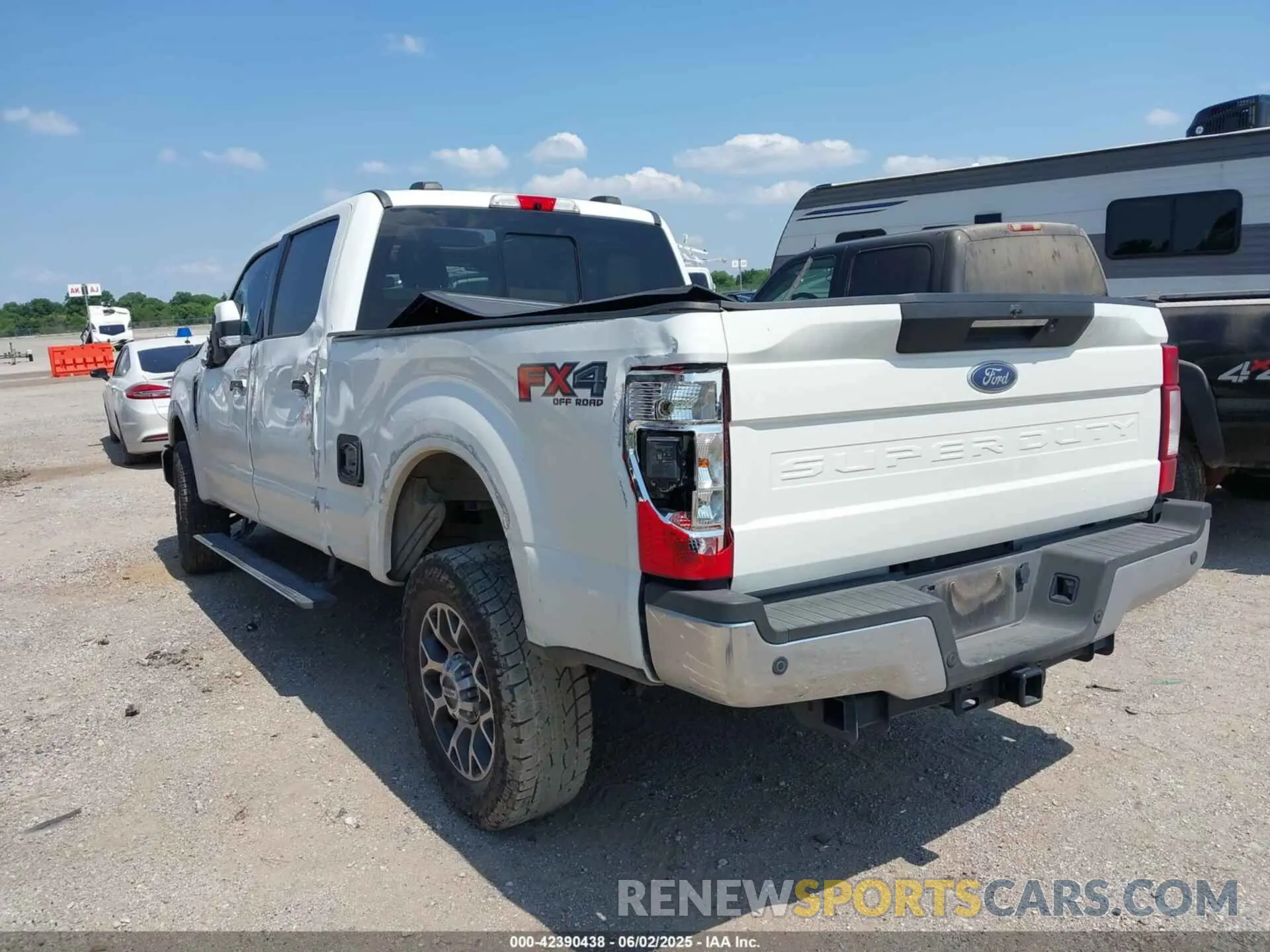 3 Photograph of a damaged car 1FT7W2BN1MEC88704 FORD F-250 2021