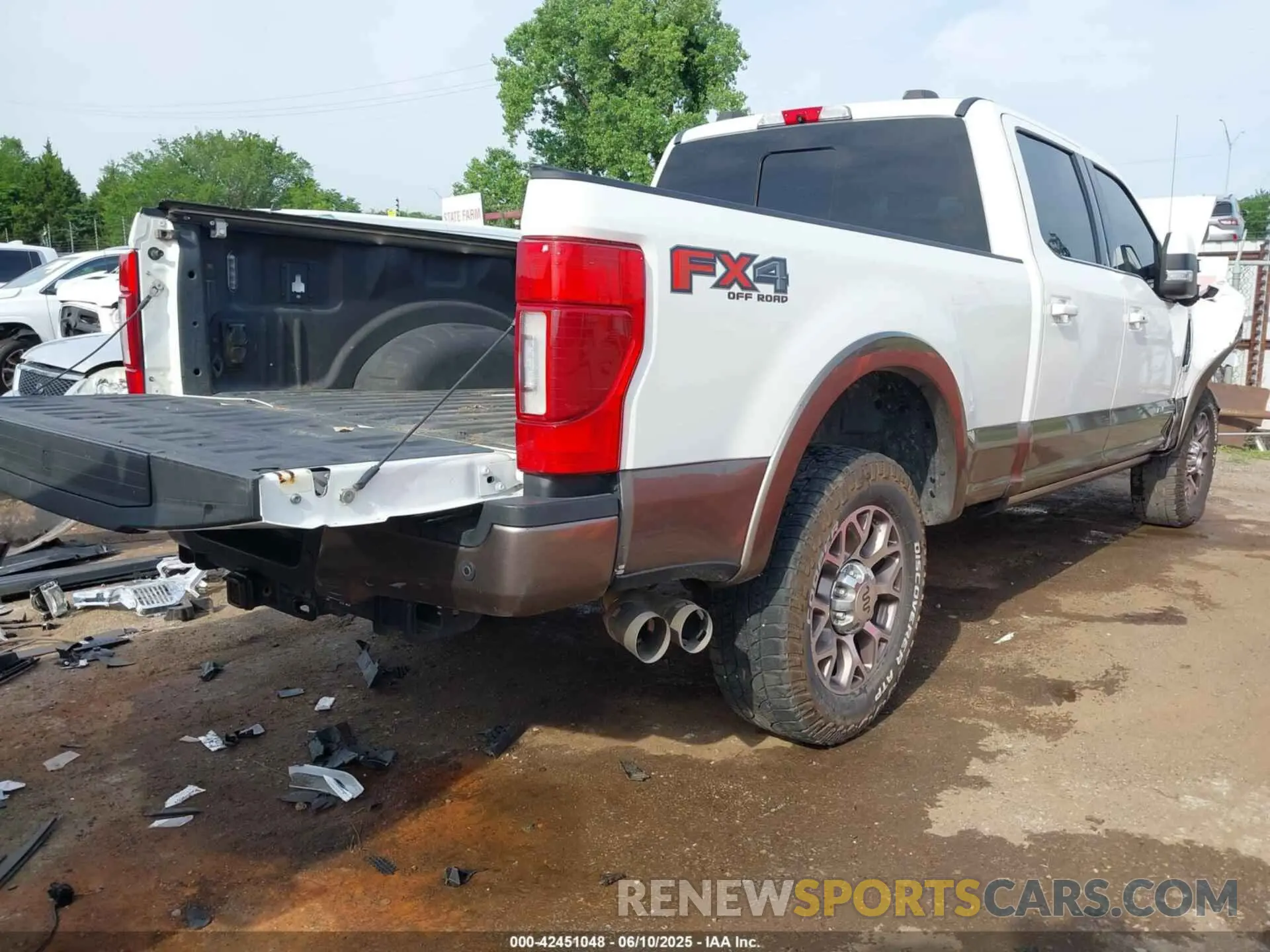4 Photograph of a damaged car 1FT7W2BT5MEC88980 FORD F-250 2021