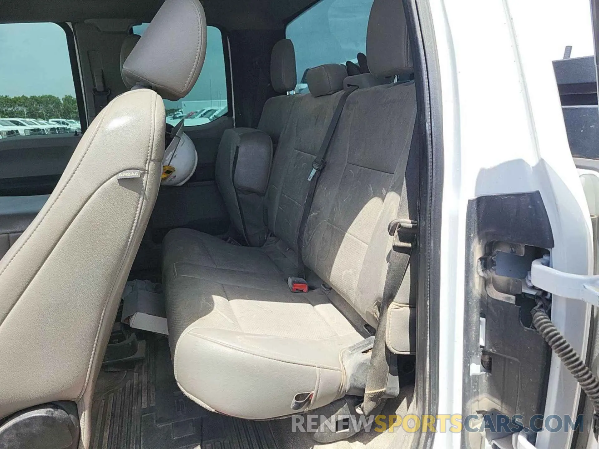2 Фотография поврежденного автомобиля 1FT7X2B68MED54073 FORD F-250 2021