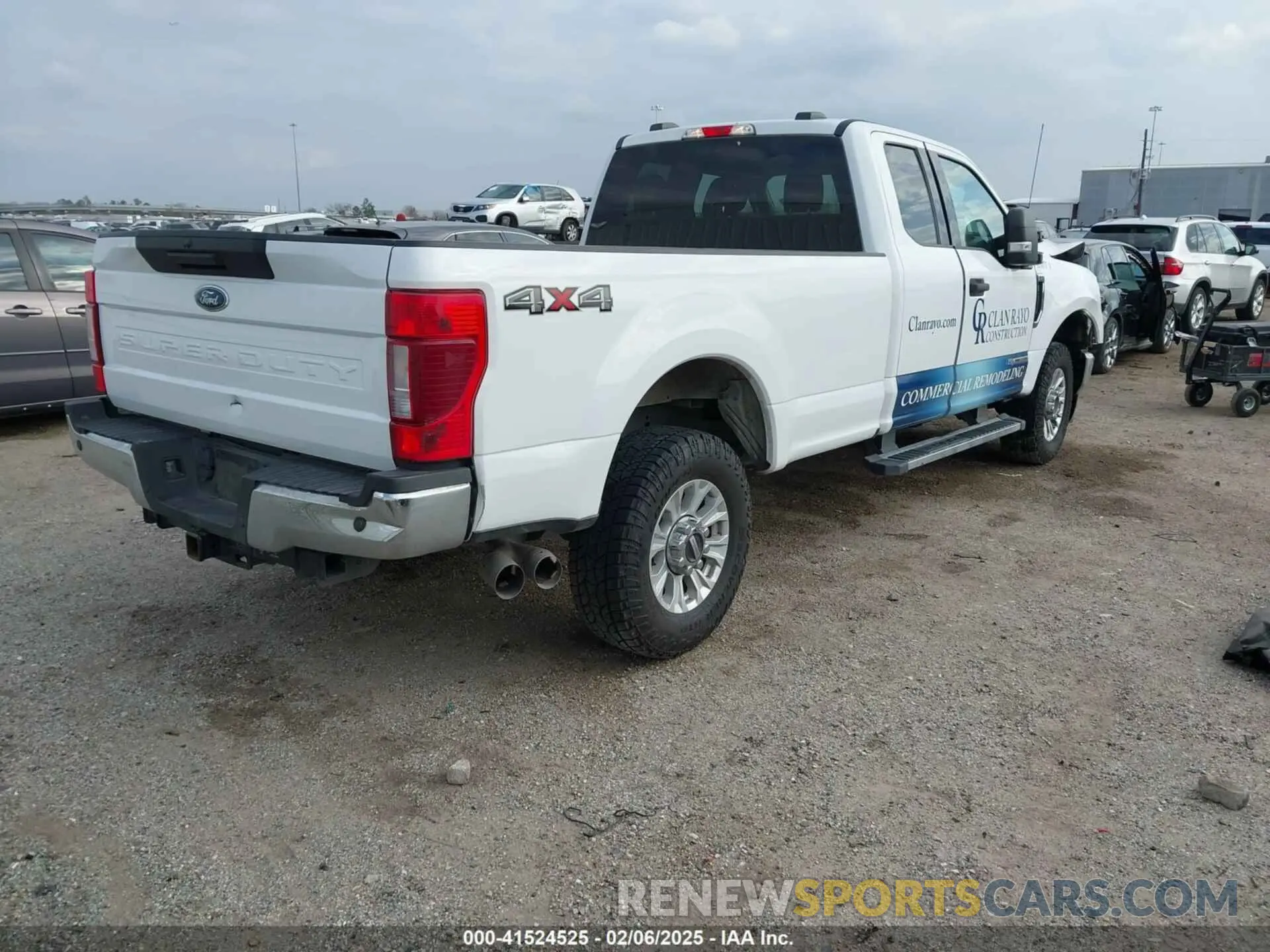 4 Photograph of a damaged car 1FT7X2BT9MEE07062 FORD F-250 2021