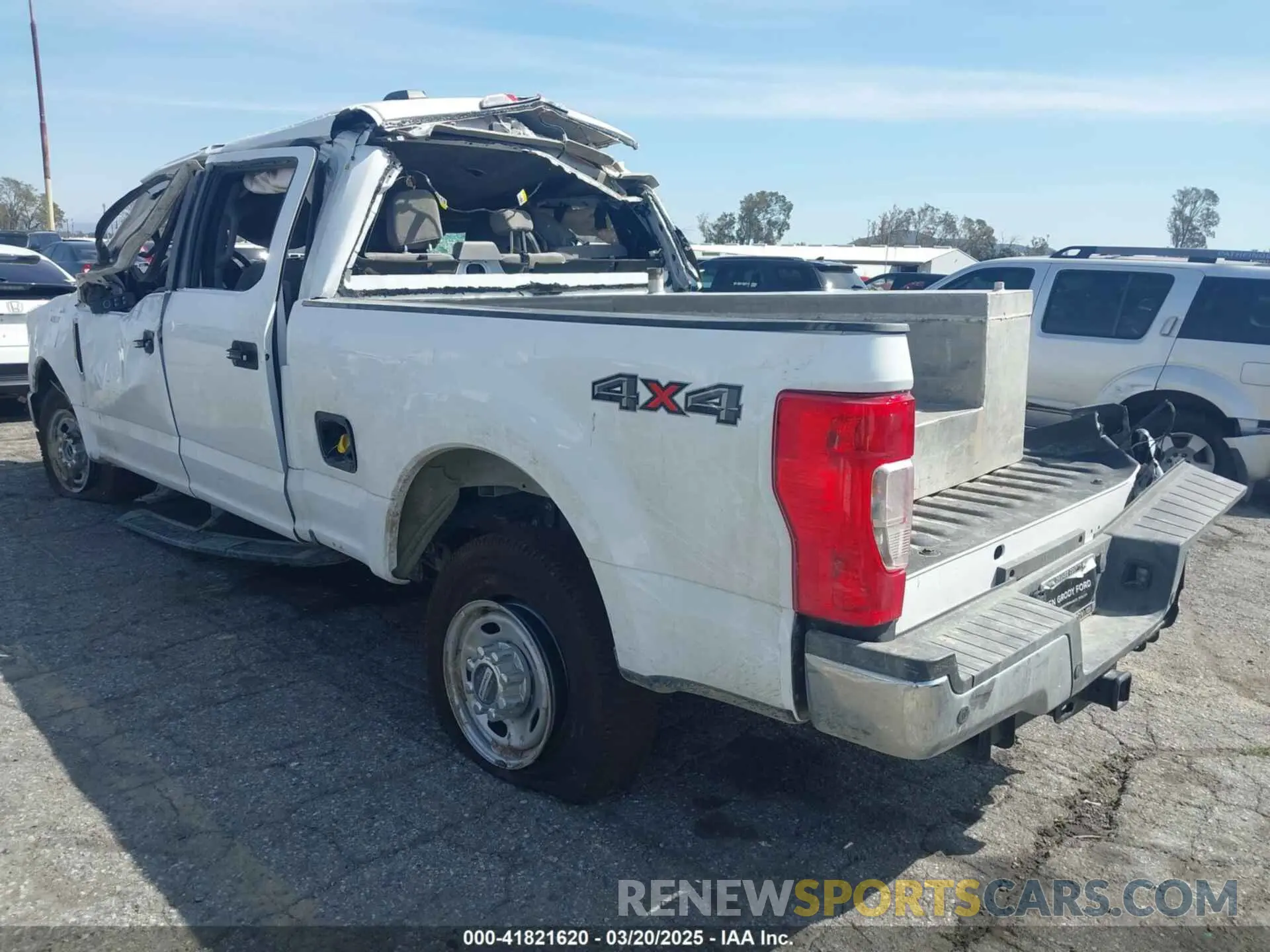 3 Фотография поврежденного автомобиля 1FT7W2B63NEE52898 FORD F-250 2022