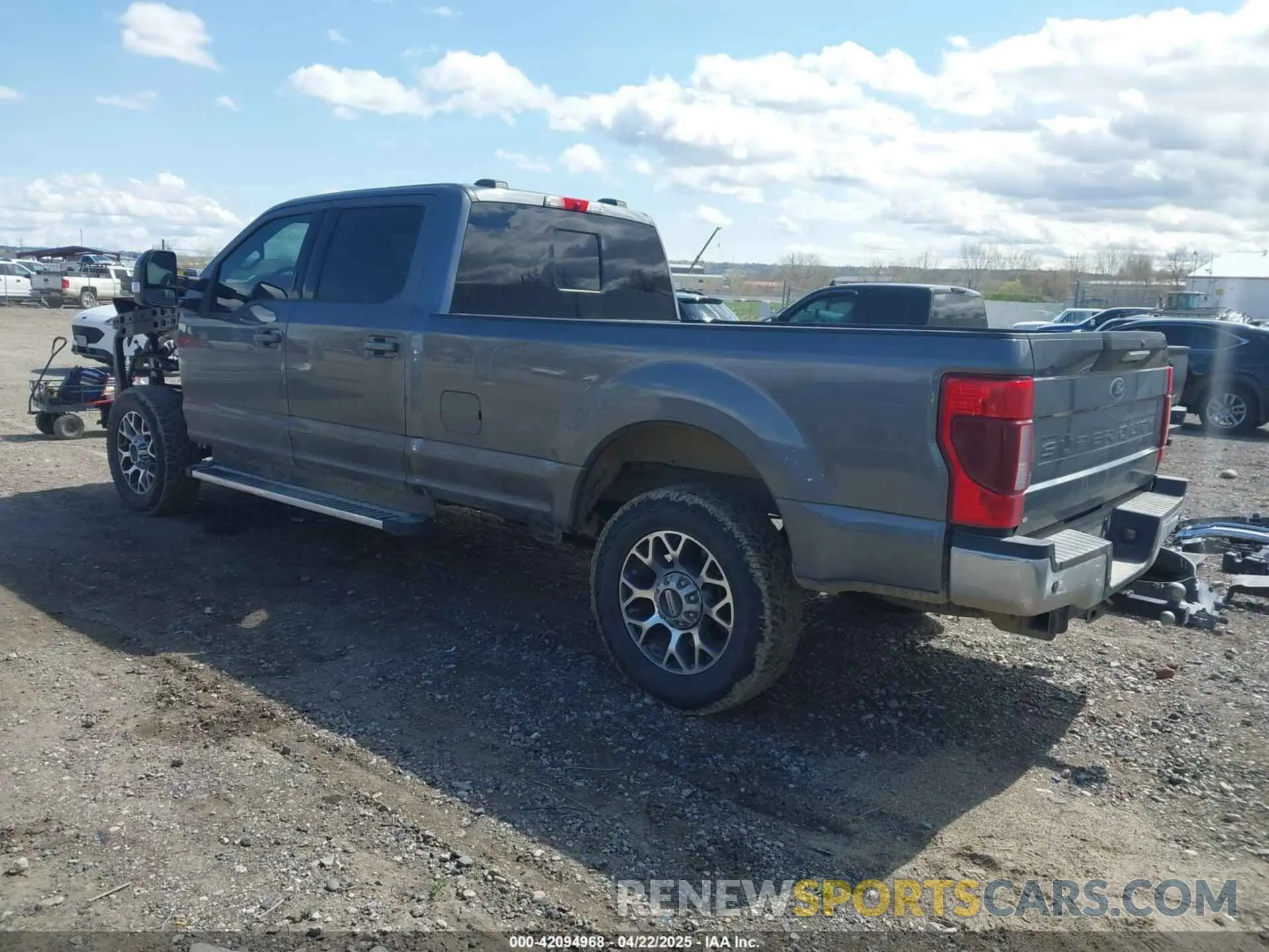 3 Photograph of a damaged car 1FT7W2BN6NEE57097 FORD F-250 2022