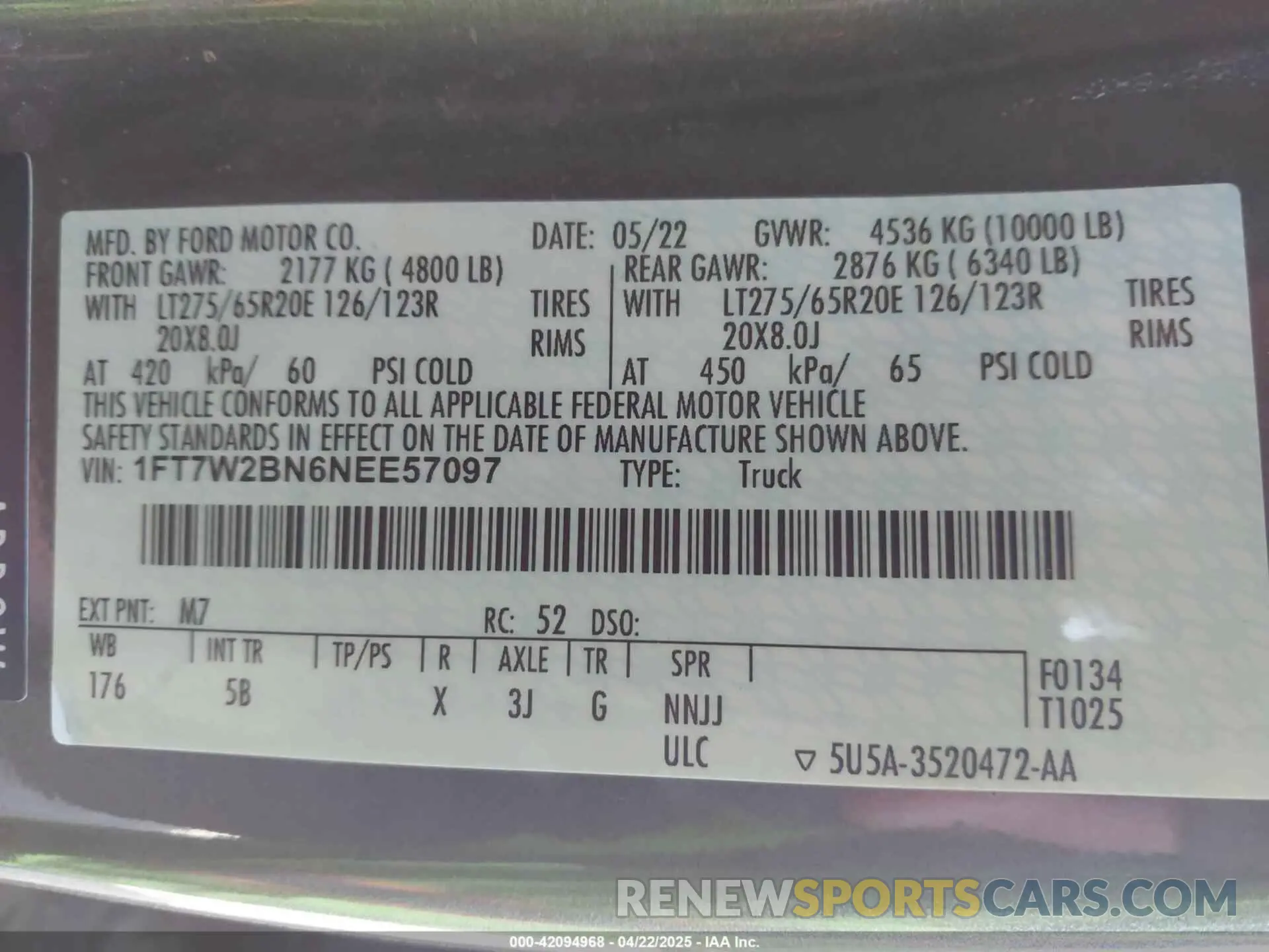 9 Photograph of a damaged car 1FT7W2BN6NEE57097 FORD F-250 2022