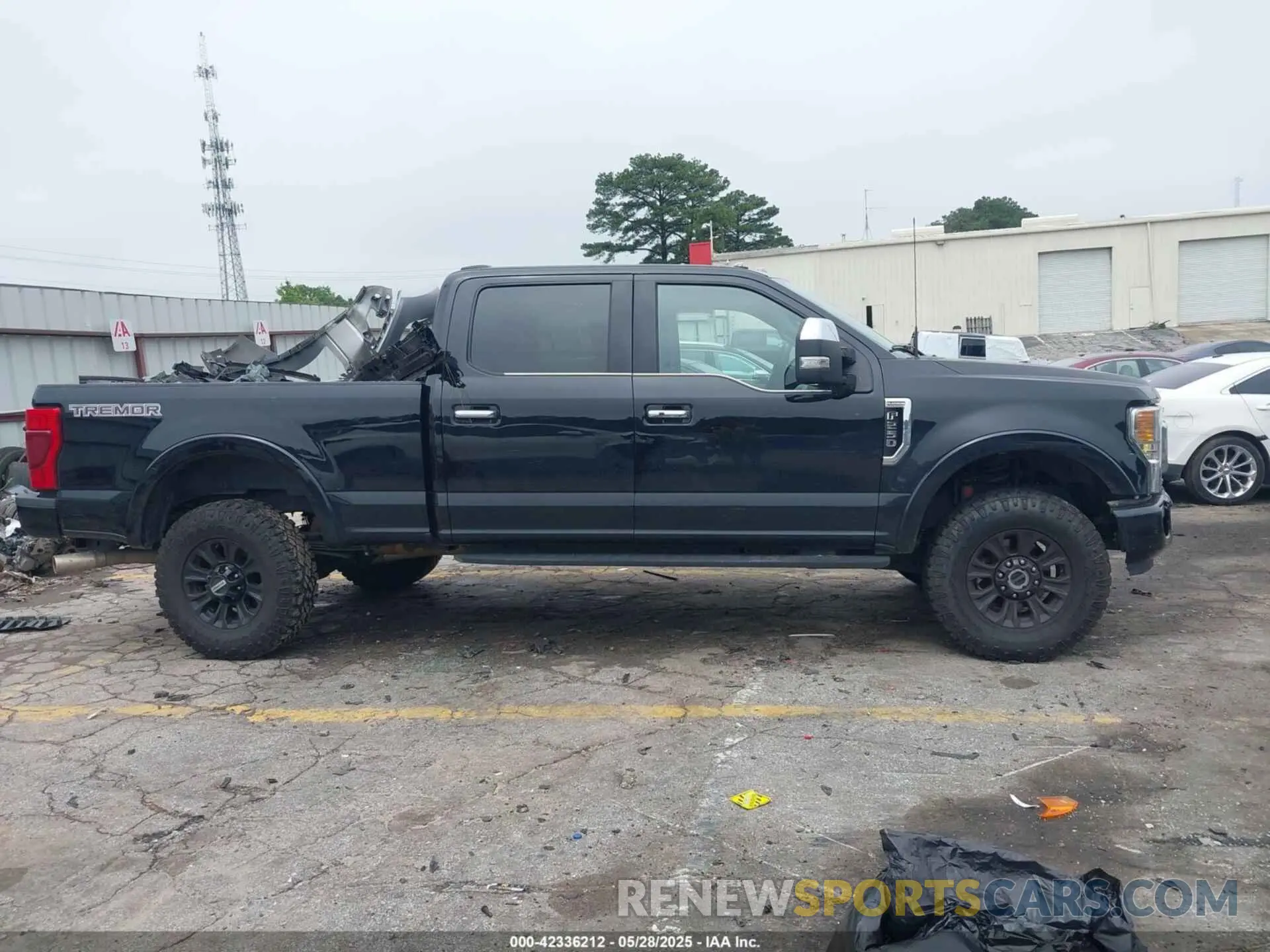 13 Photograph of a damaged car 1FT7W2BN9NEE96881 FORD F-250 2022