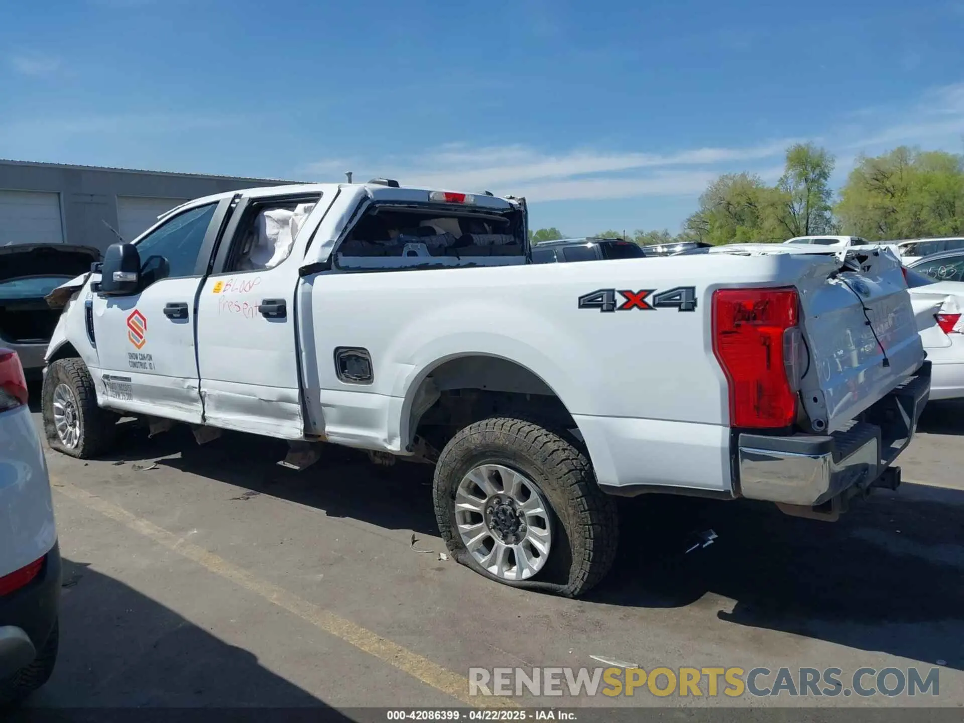 13 Фотография поврежденного автомобиля 1FT7W2BT9NEF32163 FORD F-250 2022