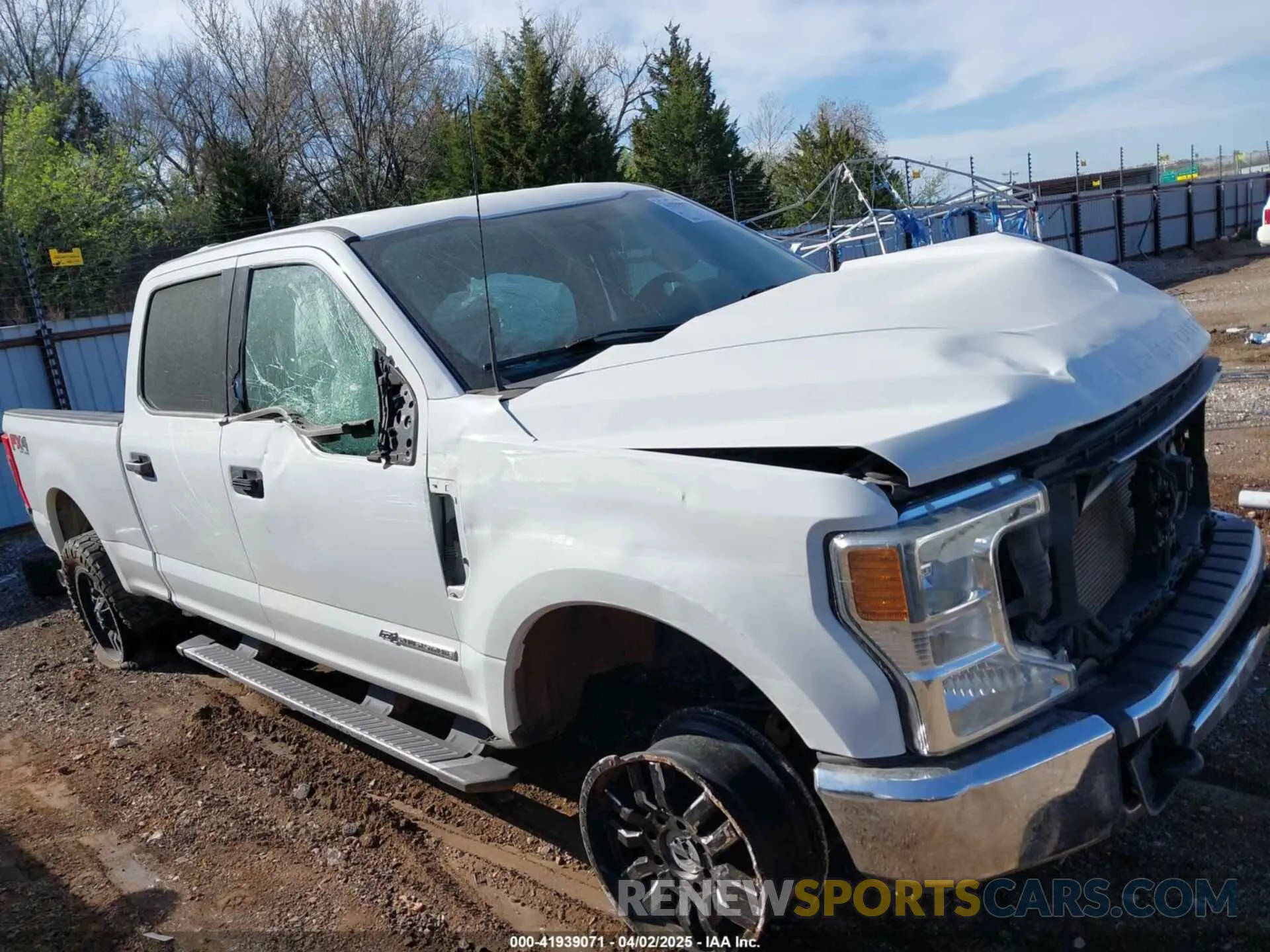 14 Photograph of a damaged car 1FT7W2BTXNEF06817 FORD F-250 2022