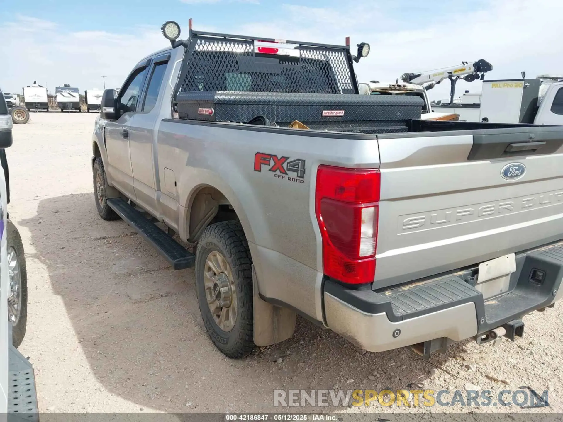 3 Фотография поврежденного автомобиля 1FT7X2B63NEC14787 FORD F-250 2022