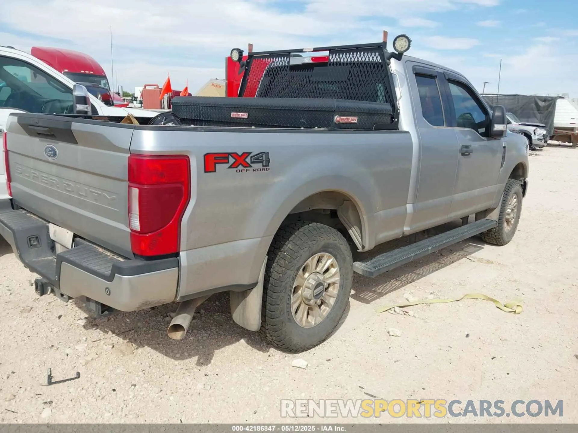 4 Фотография поврежденного автомобиля 1FT7X2B63NEC14787 FORD F-250 2022