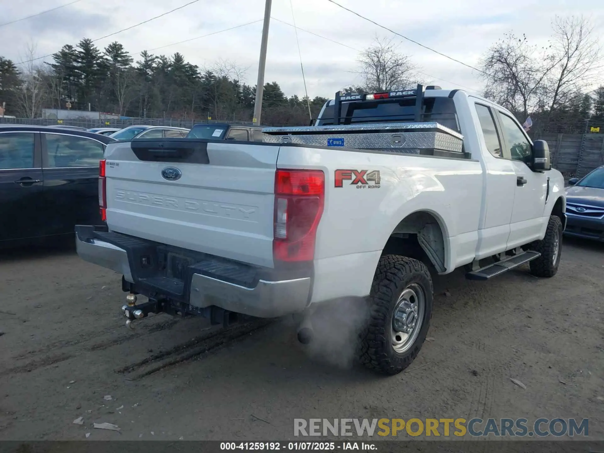 4 Photograph of a damaged car 1FT7X2B65NEC97669 FORD F-250 2022