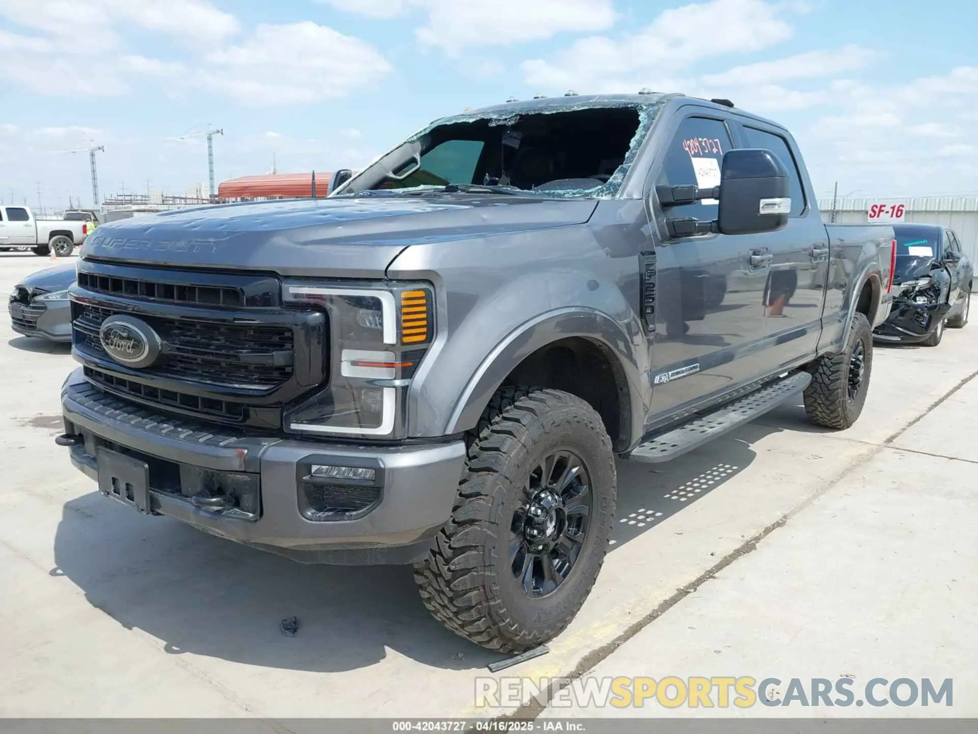 2 Photograph of a damaged car 1FT8W2BT3NED12540 FORD F-250 2022