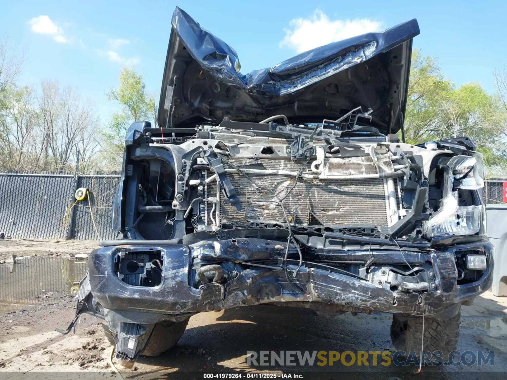 11 Photograph of a damaged car 1FT8W2BT9NED33019 FORD F-250 2022
