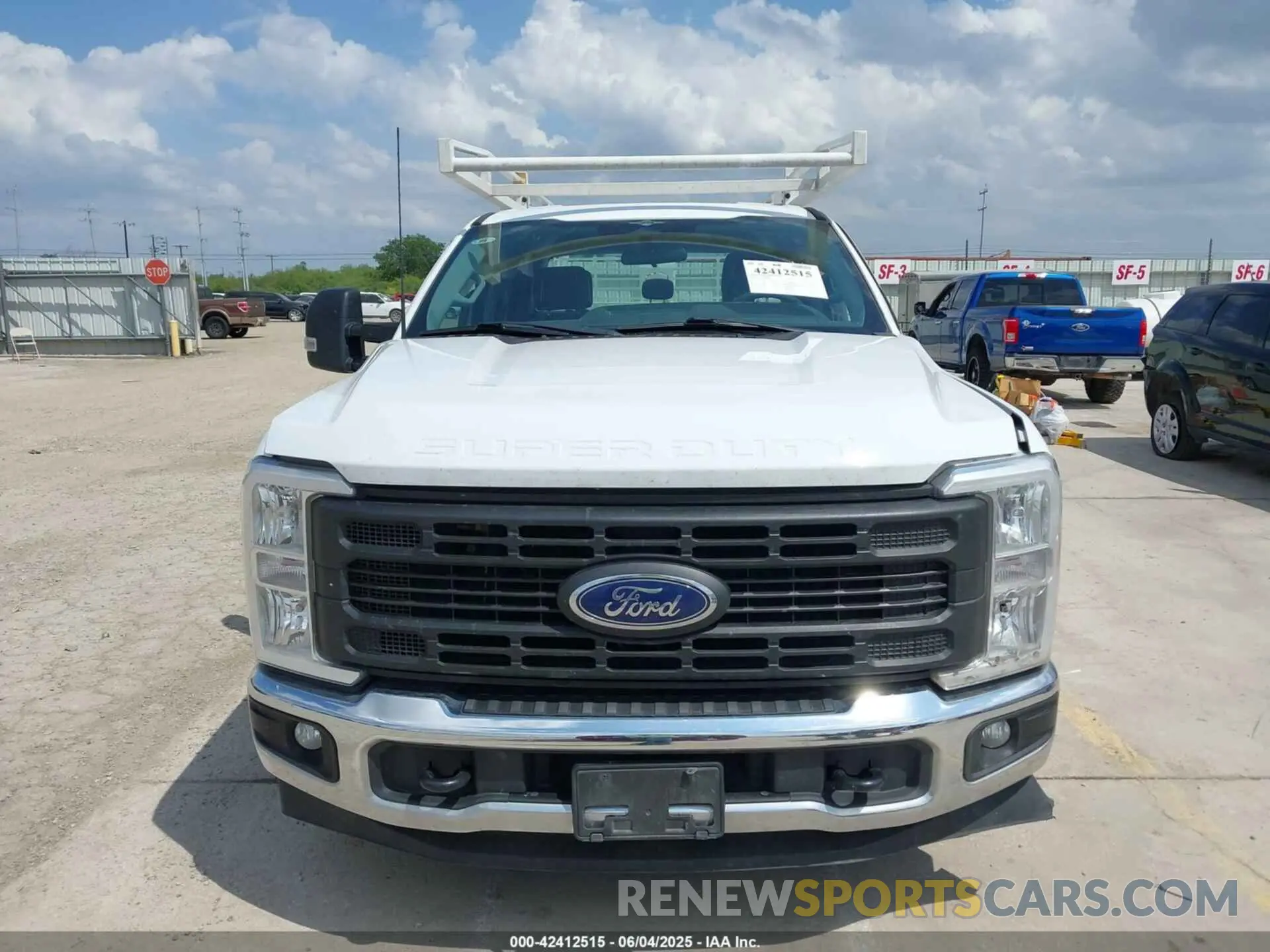 12 Photograph of a damaged car 1FT7W2AA6PED78580 FORD F-250 2023
