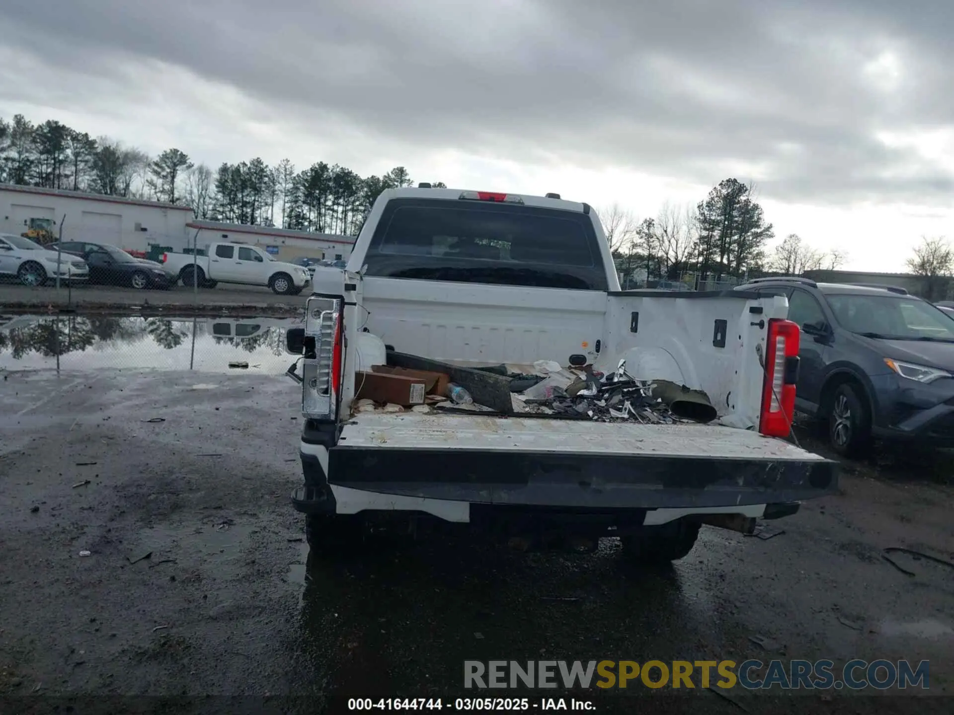 15 Фотография поврежденного автомобиля 1FT8W2BNXPEC96356 FORD F-250 2023