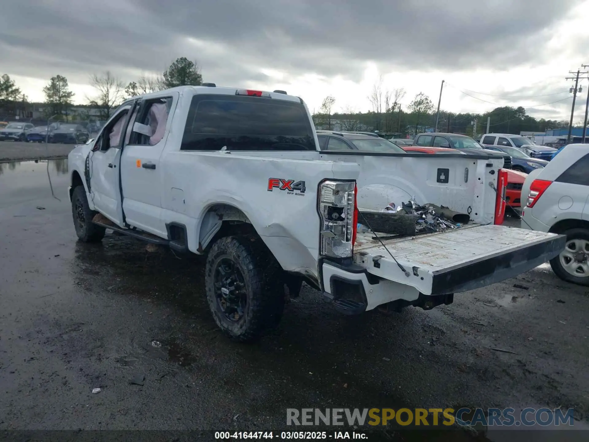 3 Фотография поврежденного автомобиля 1FT8W2BNXPEC96356 FORD F-250 2023