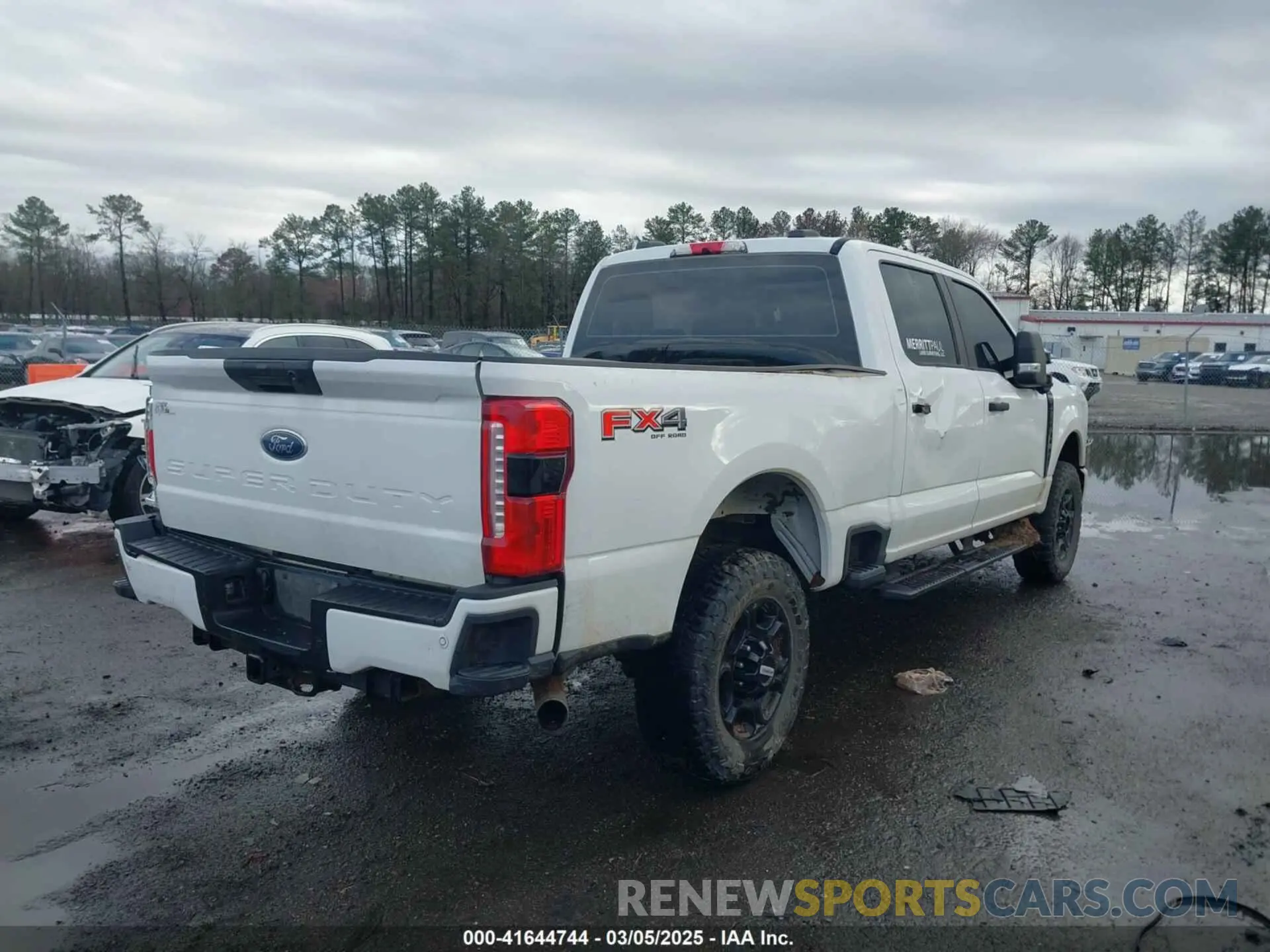 4 Фотография поврежденного автомобиля 1FT8W2BNXPEC96356 FORD F-250 2023