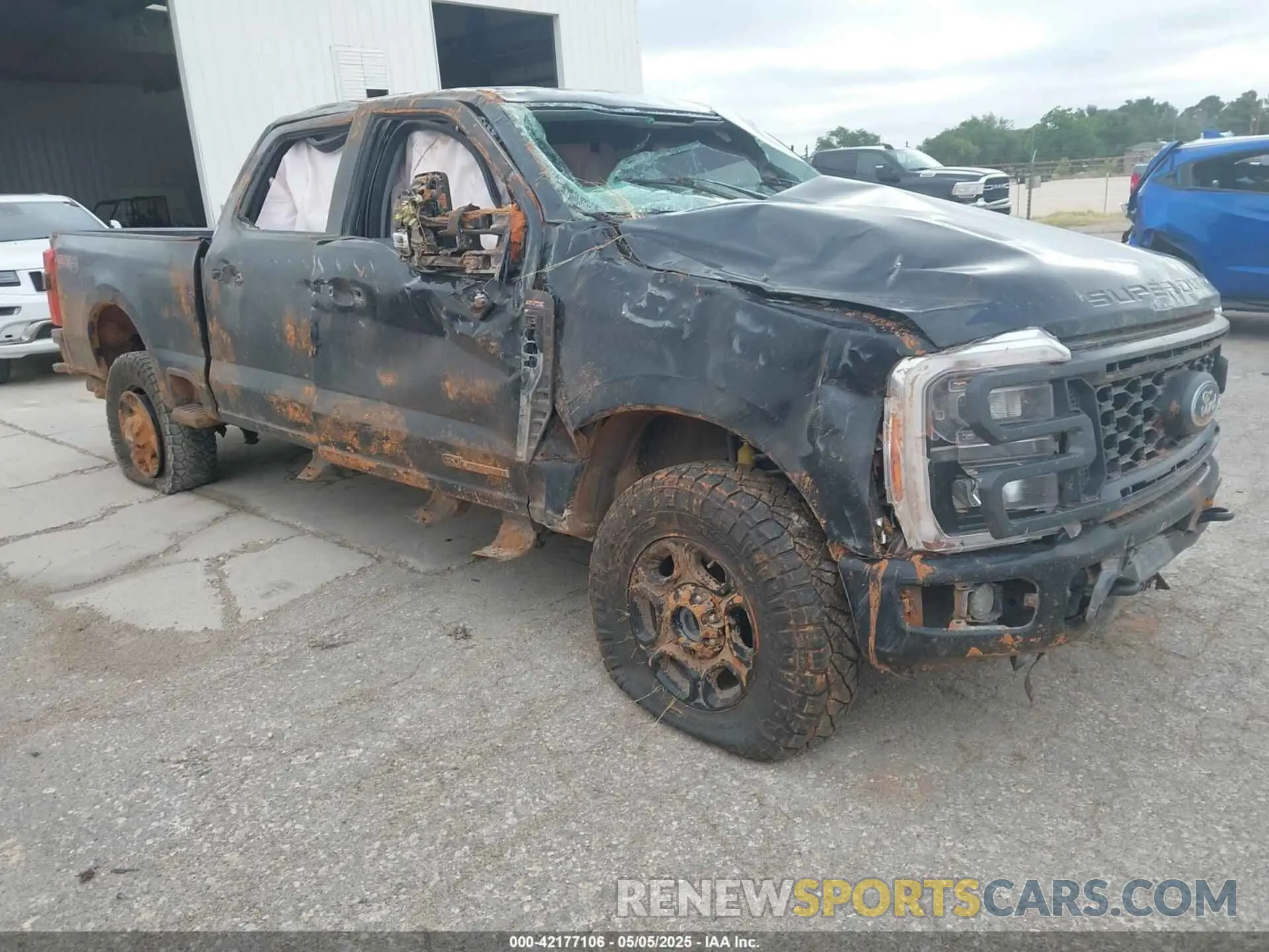 1 Фотография поврежденного автомобиля 1FT8W2BT0PED08965 FORD F-250 2023