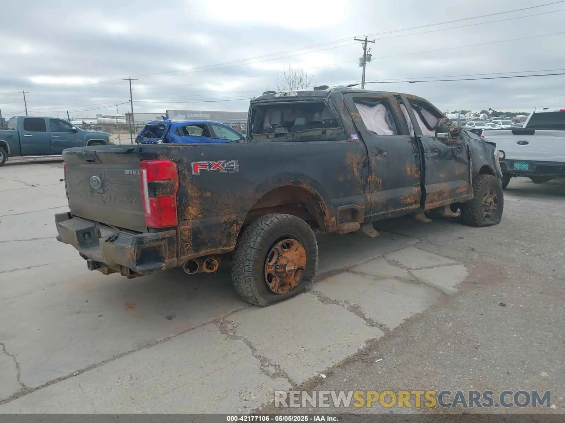 4 Фотография поврежденного автомобиля 1FT8W2BT0PED08965 FORD F-250 2023