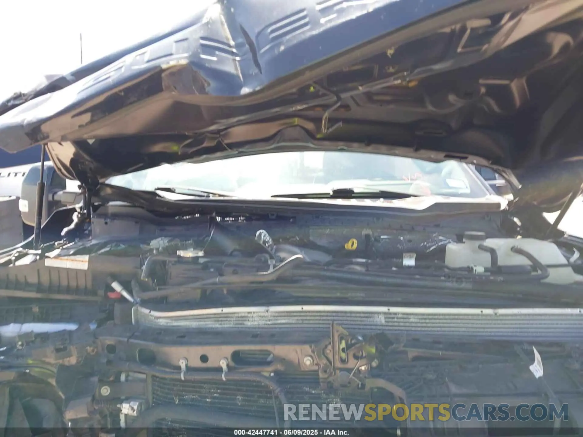 10 Photograph of a damaged car 1FT8W2BT1PEC80819 FORD F-250 2023