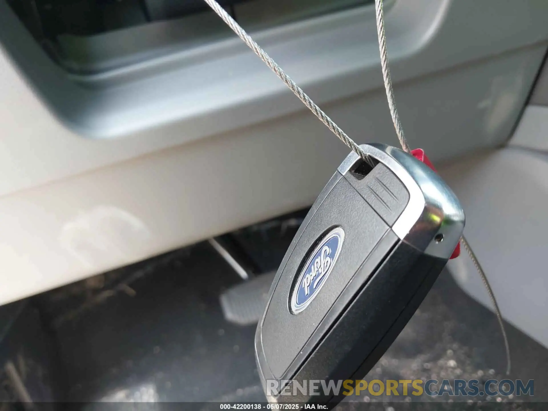 11 Photograph of a damaged car 1FT8W2BT2PED07994 FORD F-250 2023