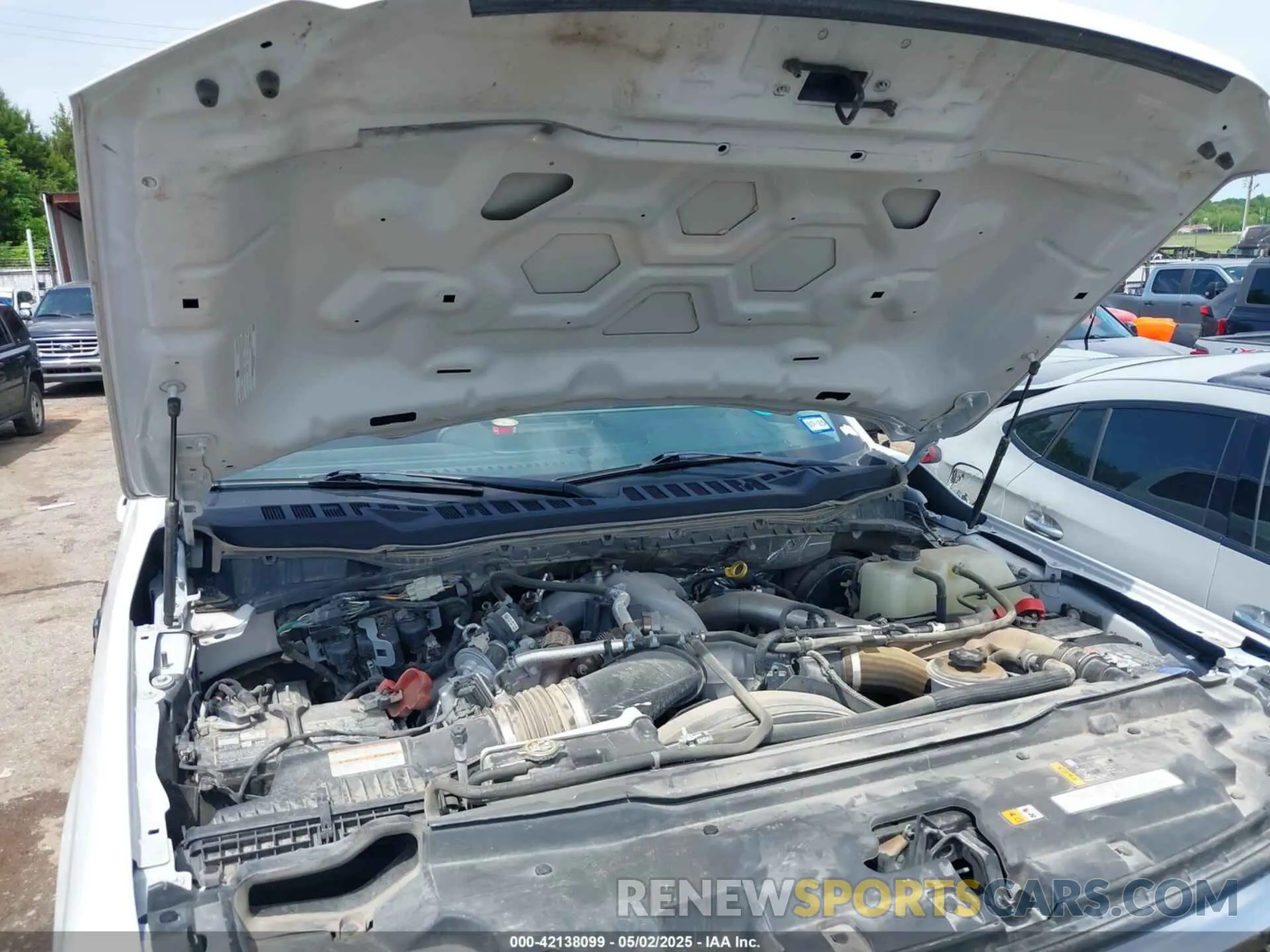 9 Photograph of a damaged car 1FT8W2BT9PED33475 FORD F-250 2023