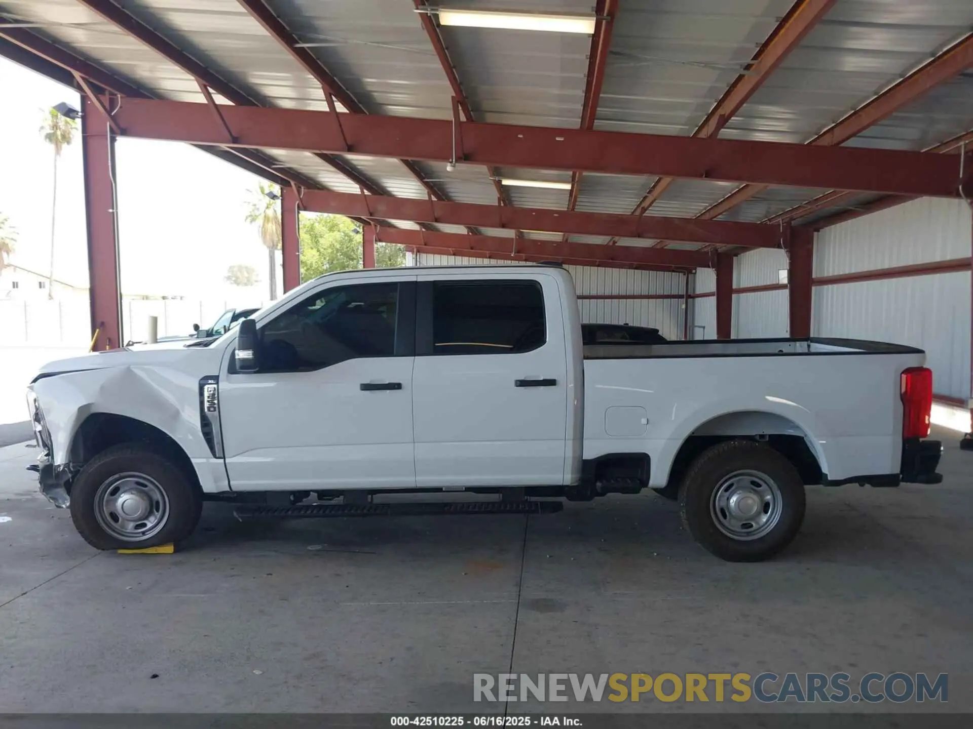 14 Фотография поврежденного автомобиля 1FT7W2AA4REF90588 FORD F-250 2024