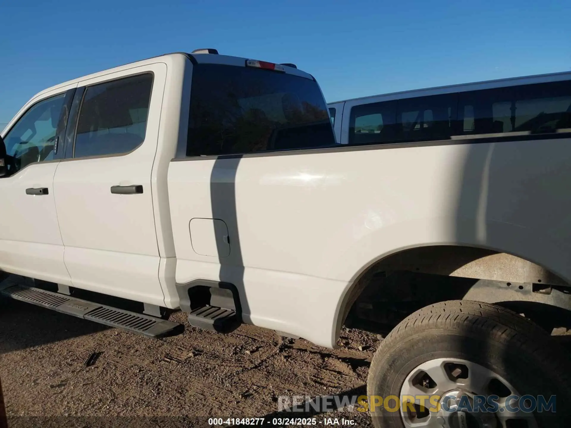 14 Фотография поврежденного автомобиля 1FT7W2BN2RED53499 FORD F-250 2024