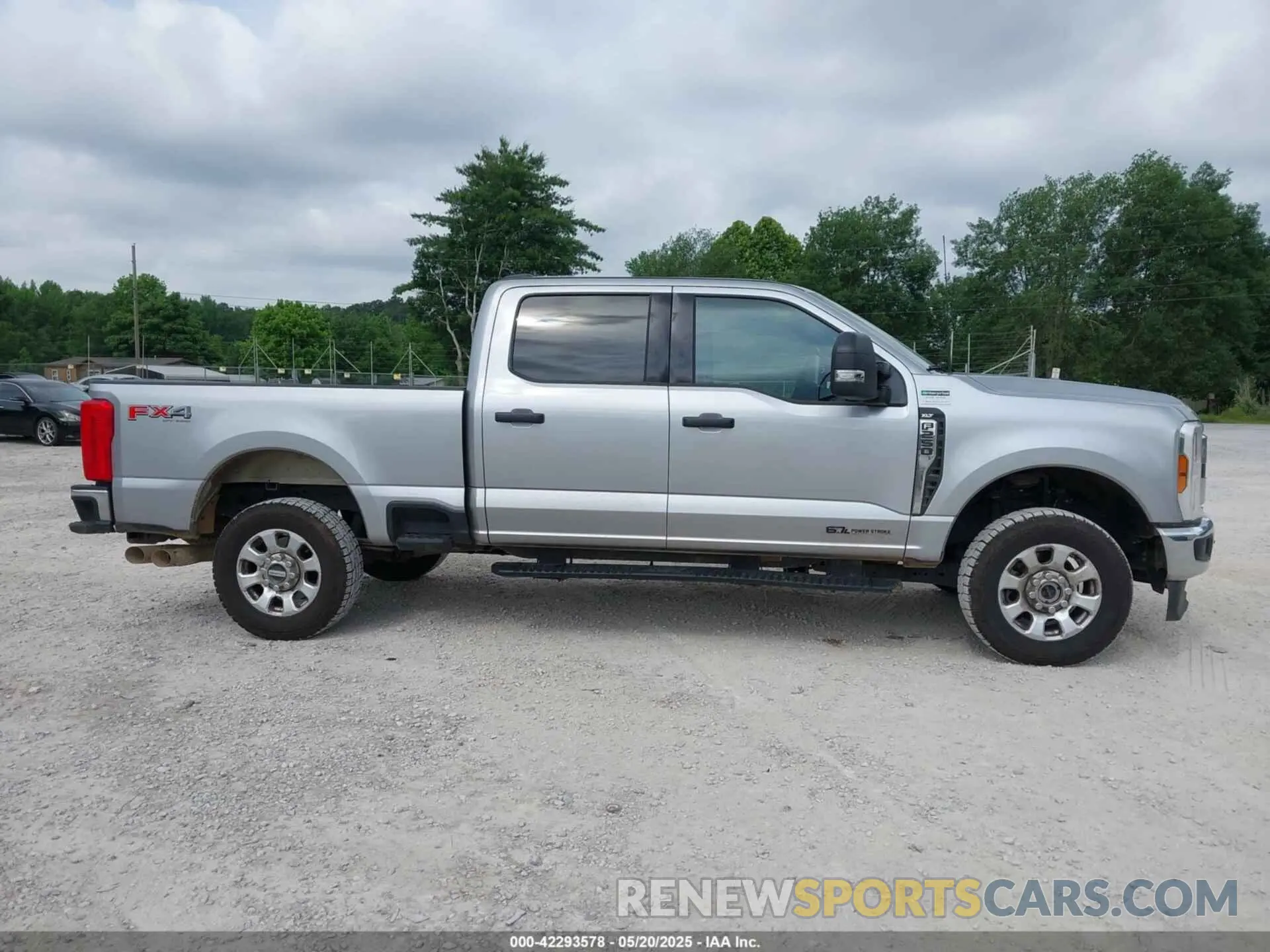 13 Photograph of a damaged car 1FT7W2BT0RED24470 FORD F-250 2024